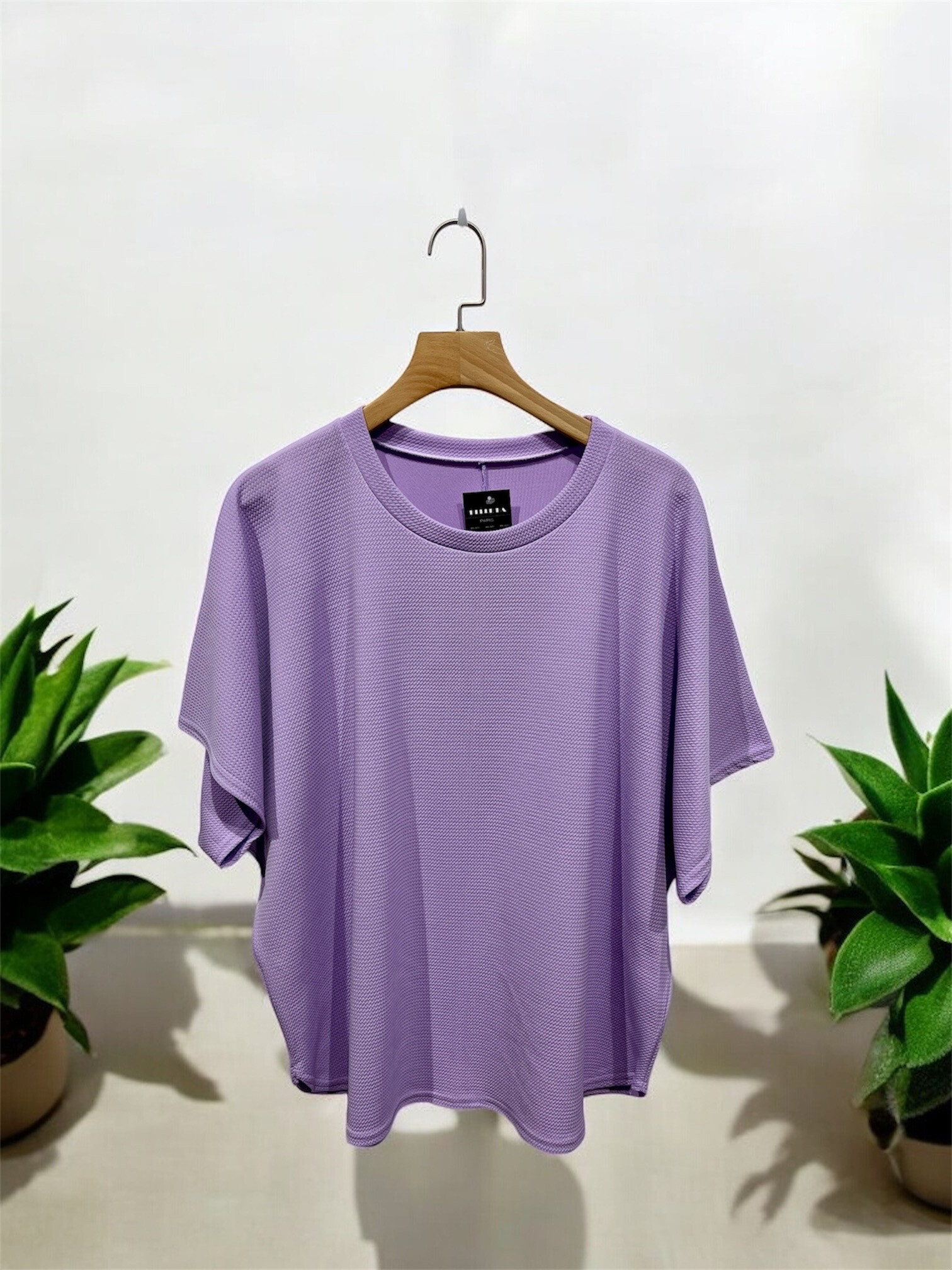 Wholesaler Belle Fa - Elegant loose tunic with round neck. 5881_223