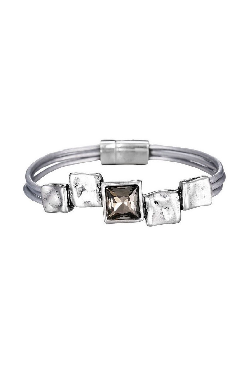 Wholesaler BELLE MISS - 1801280 Square-shaped faux leather magnet bracelet in metal and crystal
