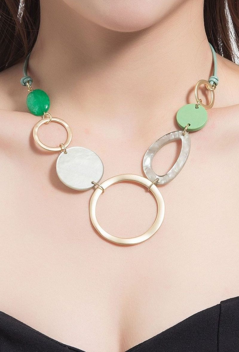 Collana di corda con elemento in resina - Verde - 2 - formato grande