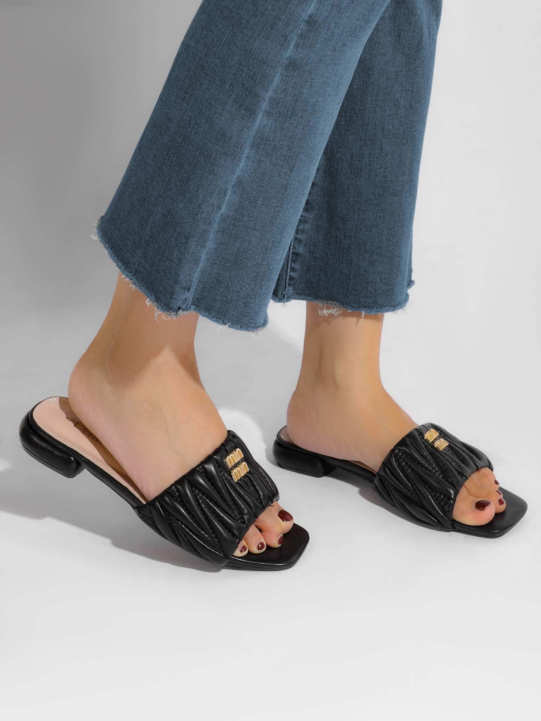 Wholesaler BELLE SHOES - BE-659