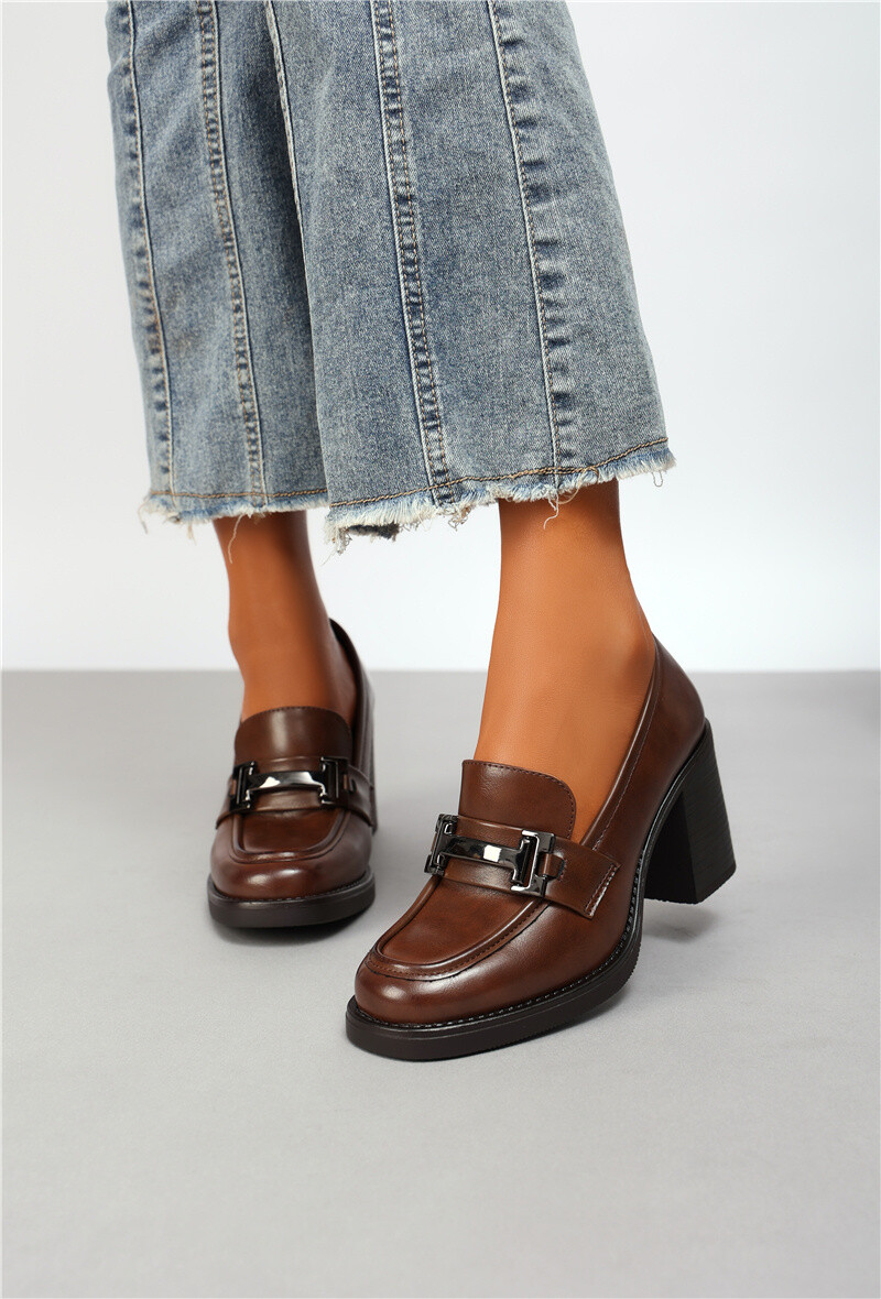 Grossiste Belle Women | Super Mode - Mocassins à talon avec boucle