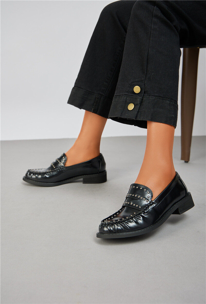 Grossista Belle Women | Super Mode - Mocassini borchiati