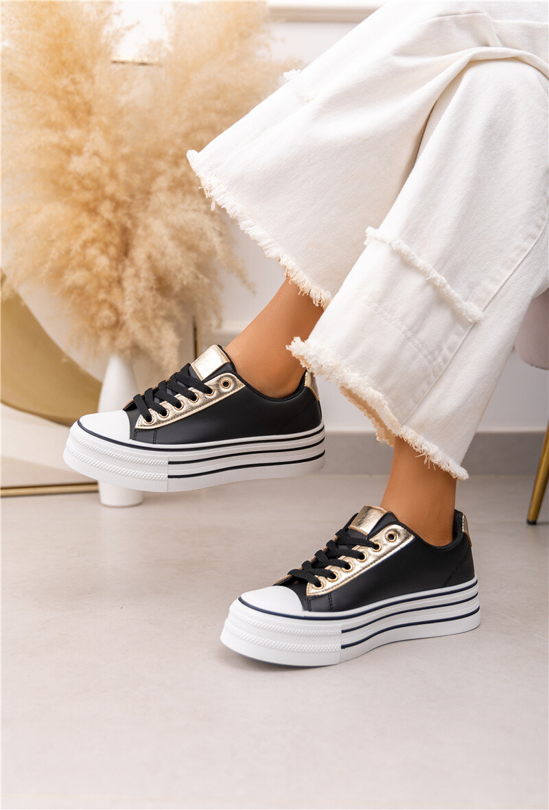 Mayorista Belle Women - Zapatilla cuña rayas y encaje