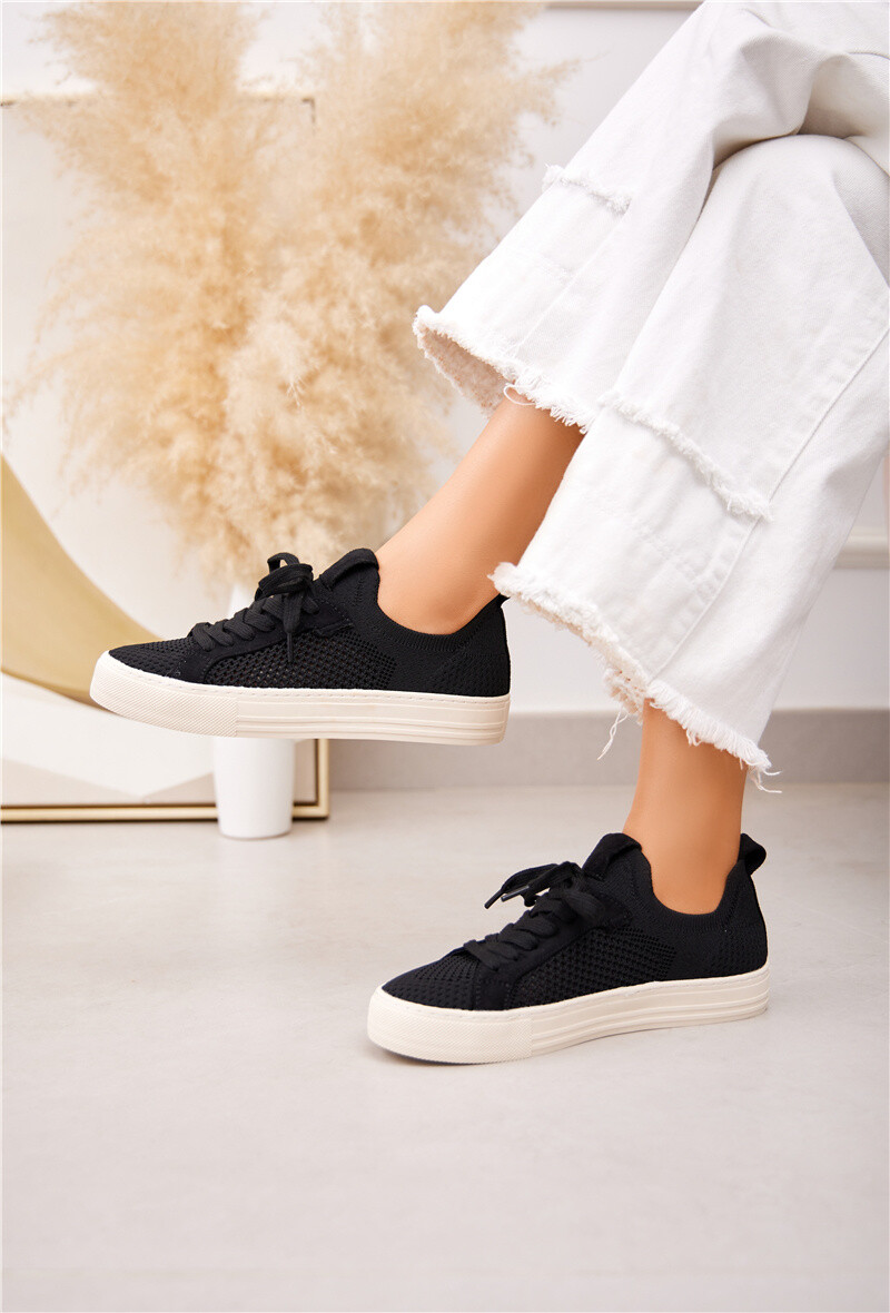 Grossiste Belle Women | Super Mode - Basket à lacet avec tissu perforé