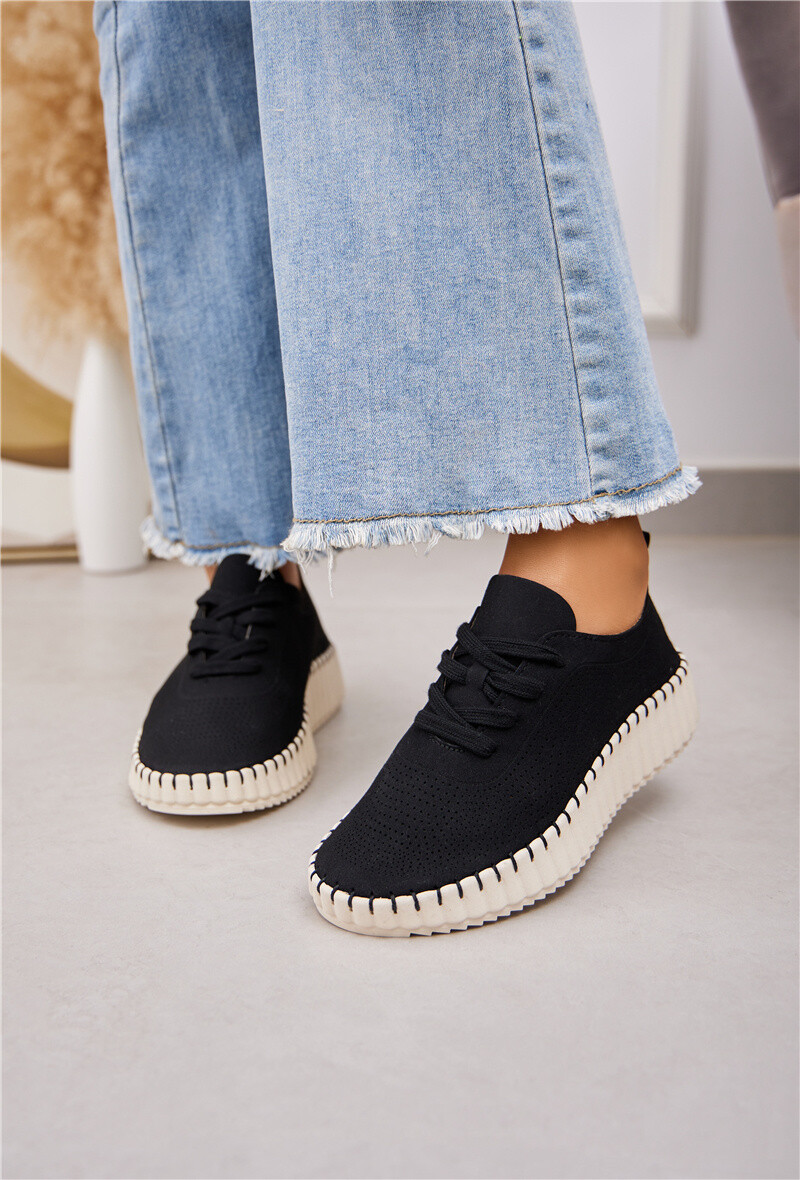 Grossista Belle Women | Super Mode - Sneaker in pizzo e openwork in Nubuck