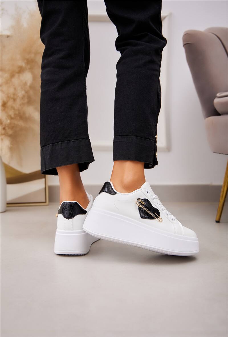 Mayorista Belle Women - Deportivas de cuña con corazón y pin de strass en el lateral
