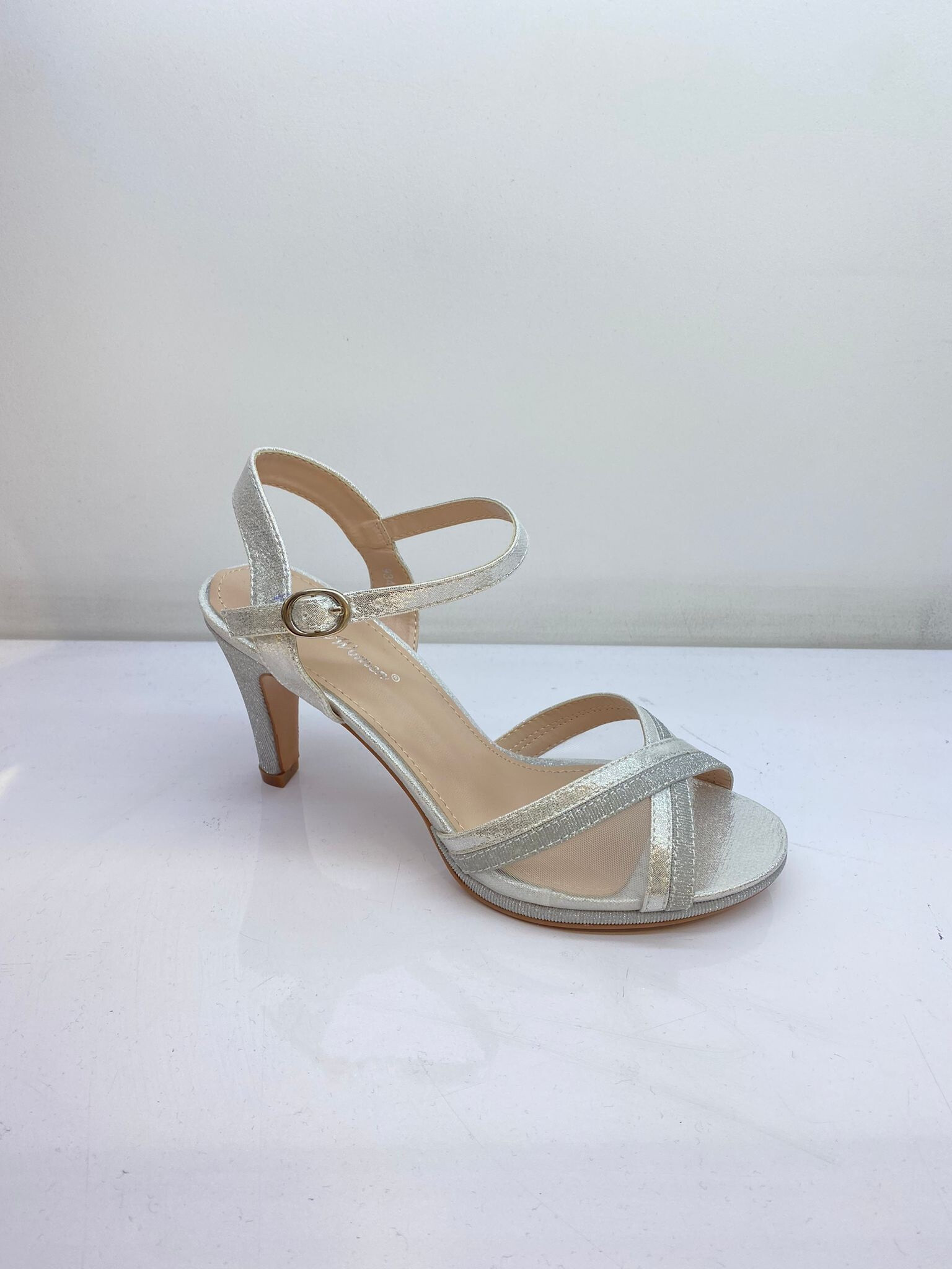 Wholesaler Belle Women - Salome with sequinned and shiny cross strap with open toe