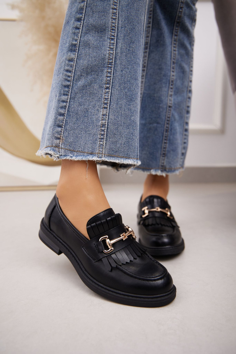 Wholesaler Belle Women - Moccasin with fringe and buckle