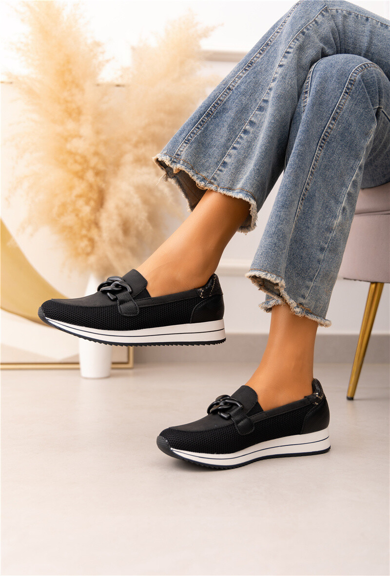 Wholesaler Belle Women - Comfort moccasin with buckle and leather sole