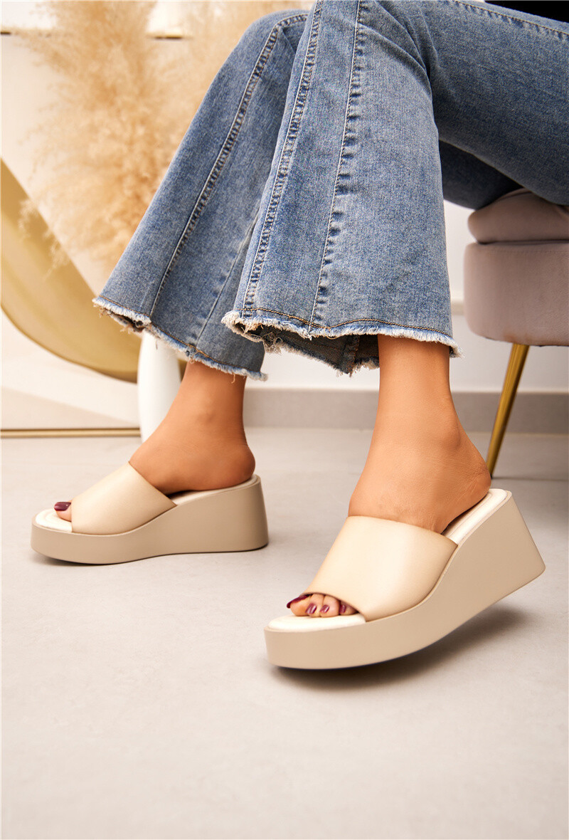 Grossiste Belle Women - Mules compensées