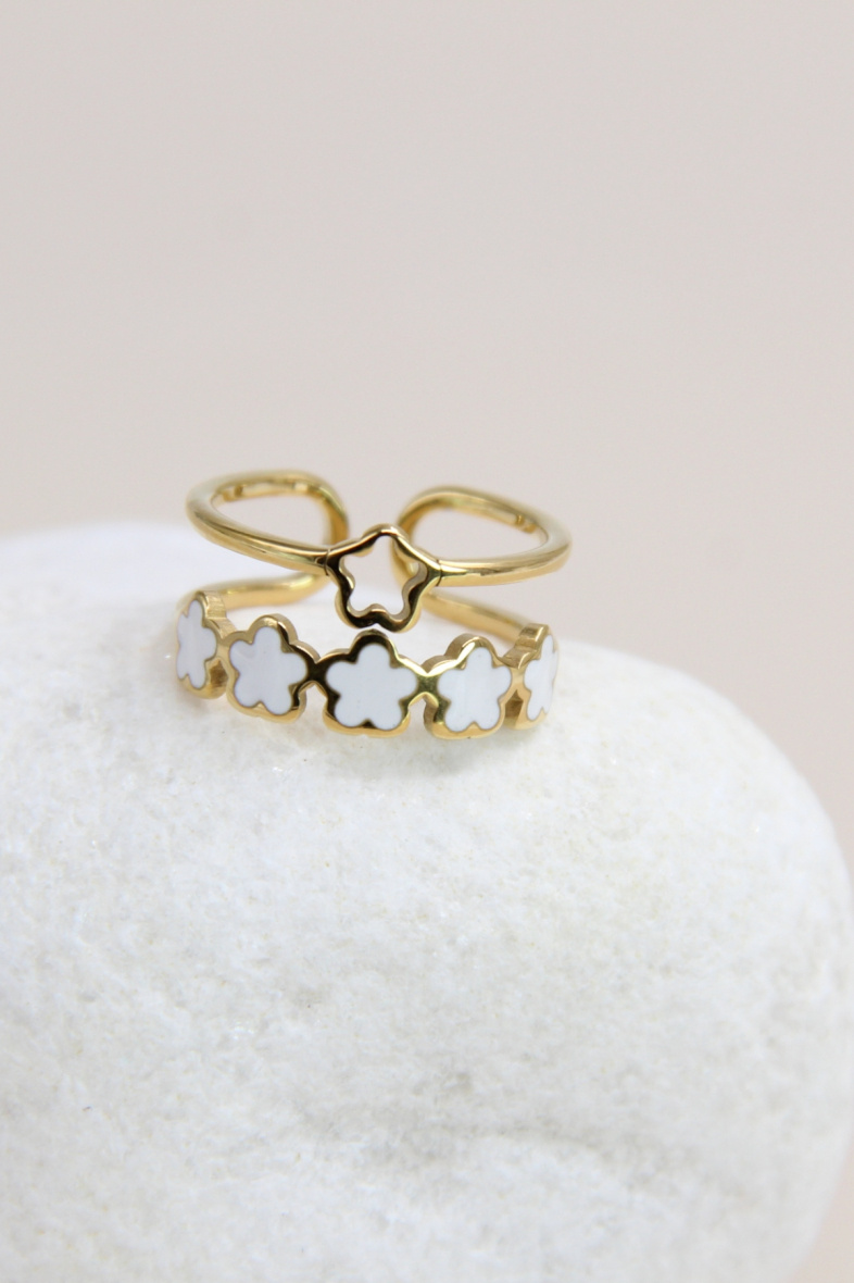 Grossiste Bellissima - Bague trèfle ajustable en acier inoxydable