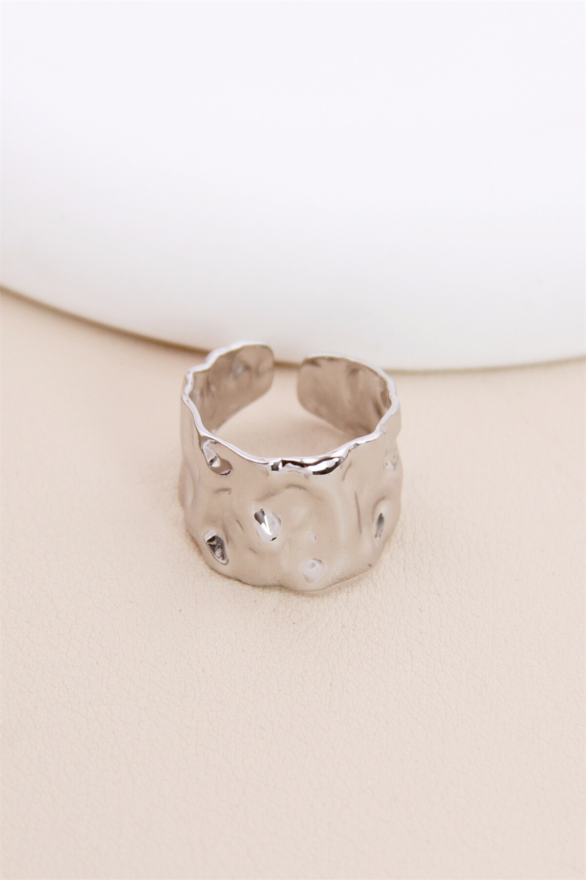 Wholesaler Bellissima - Adjustable Hammered Stainless Steel Ring