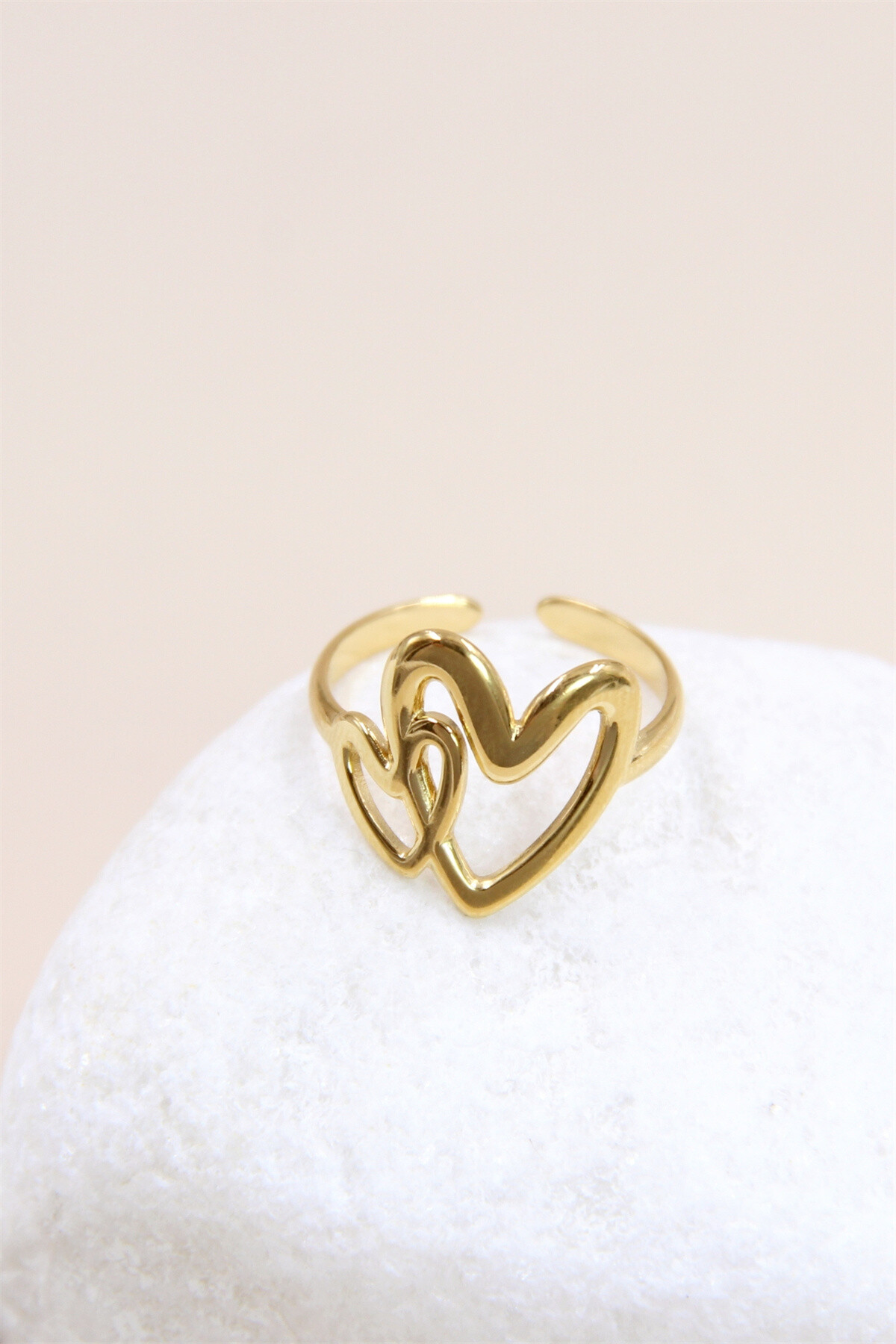 Grossiste Bellissima - Bague Double Cœur en Acier Inoxydable - Un Bijou d'Amour et d'Élégance