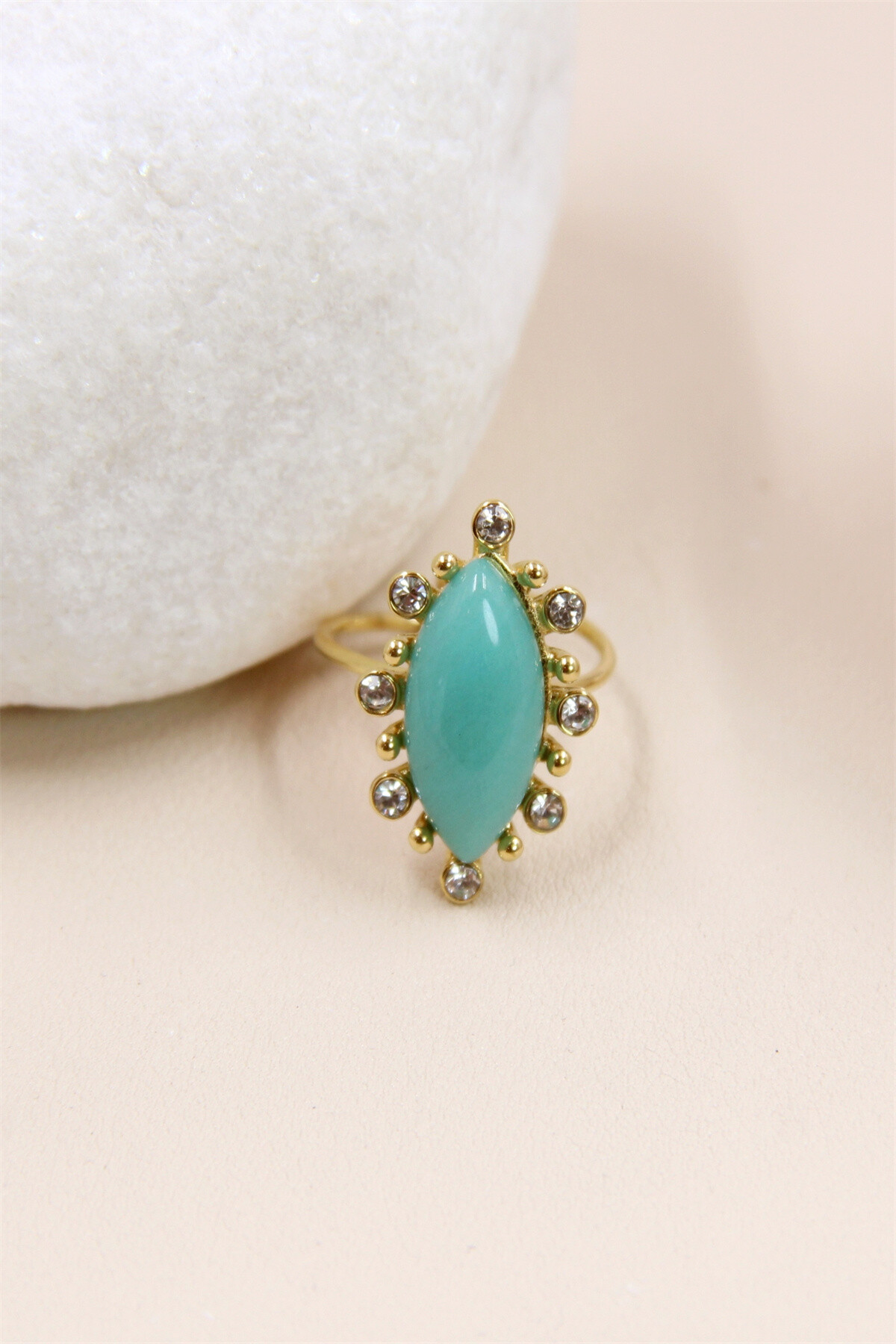 Grossista Bellissima - Anello di eleganza in acciaio inossidabile con pietra