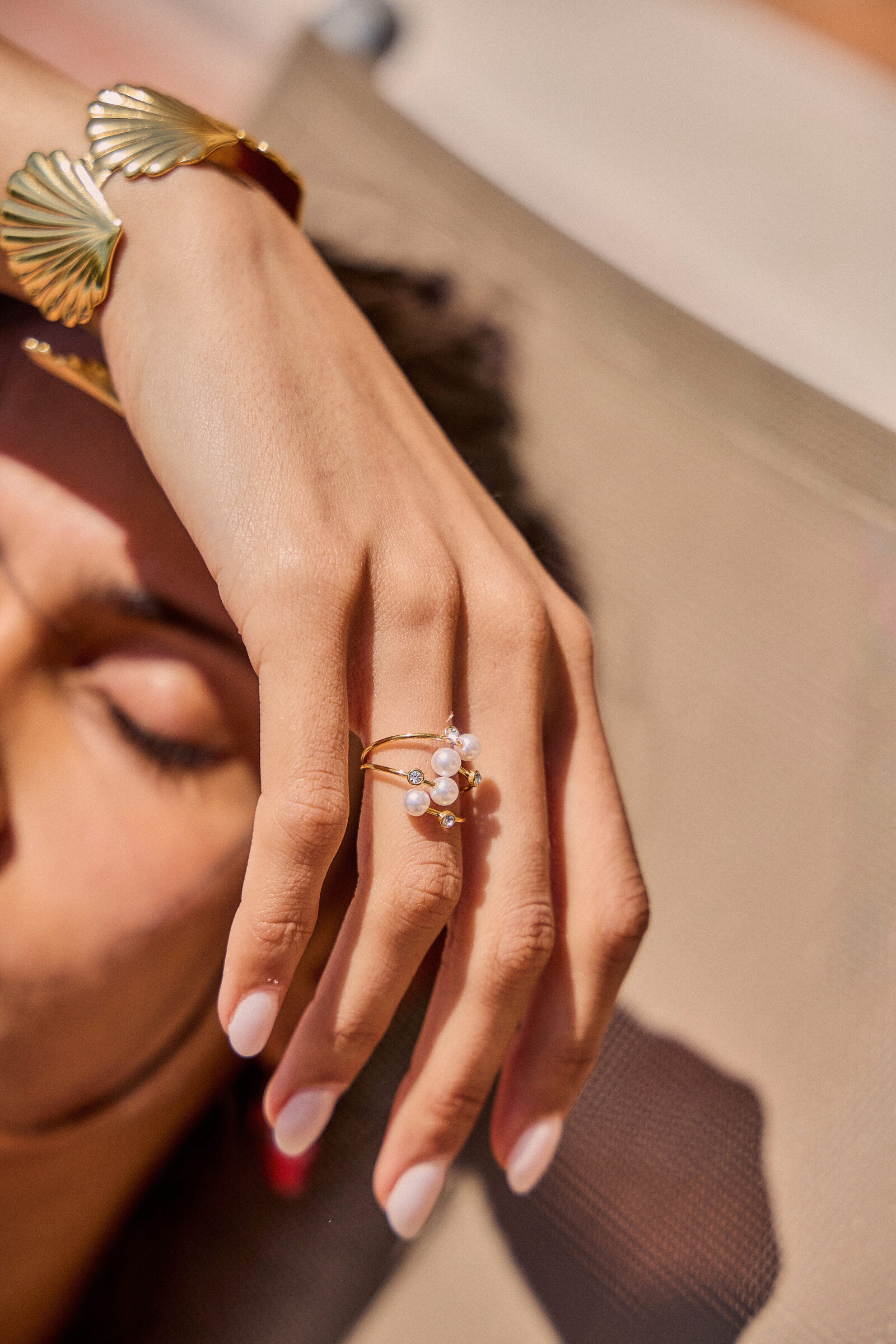 Mayorista Bellissima - Anillo de acero inoxidable - Pearls & Chic Brightness Rhinestones