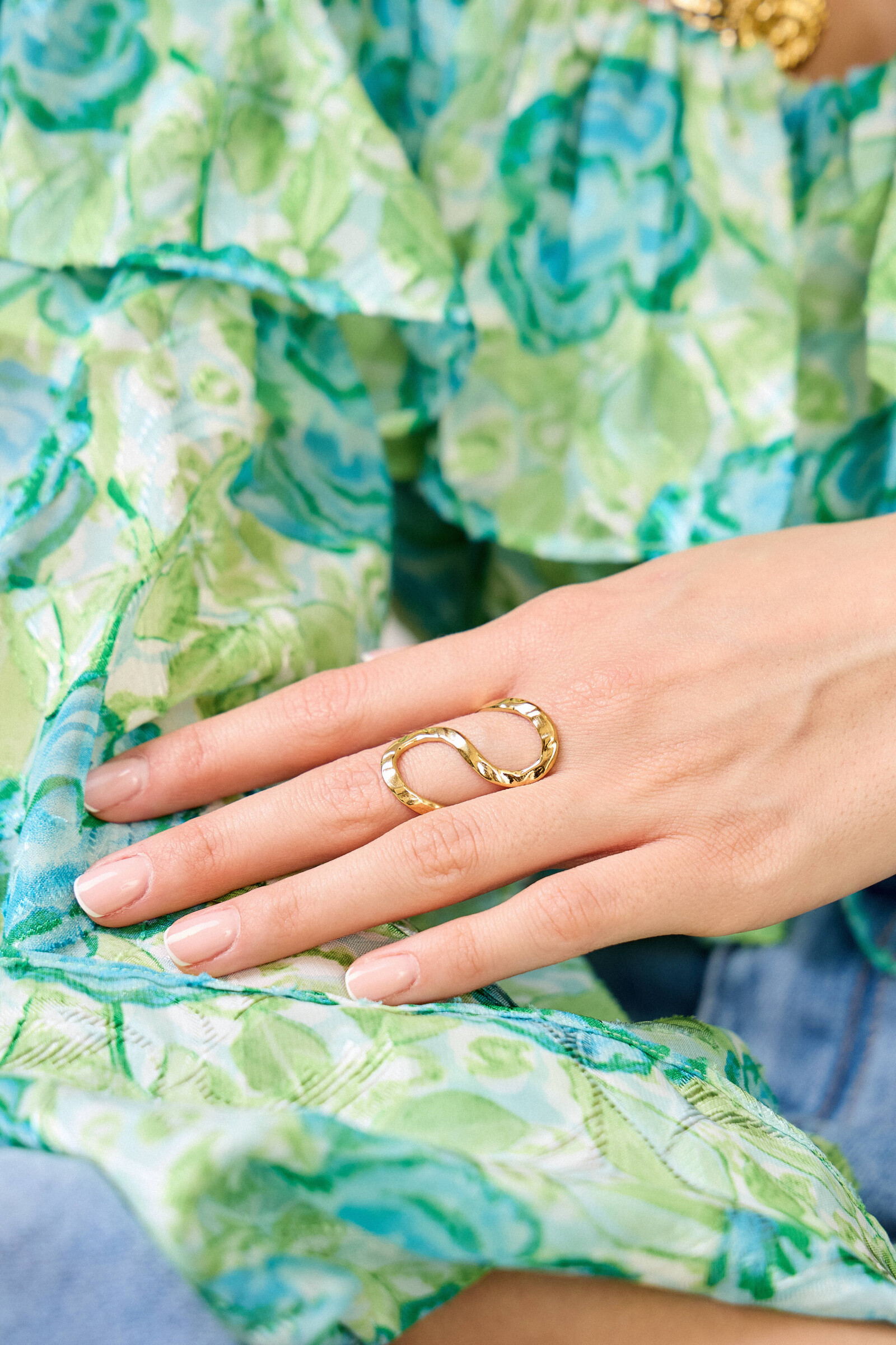 Grossiste Bellissima - CETTE BAGUE GEOMETRIQUE AJUSTABLE en Acier Inoxydable – Style Contemporain