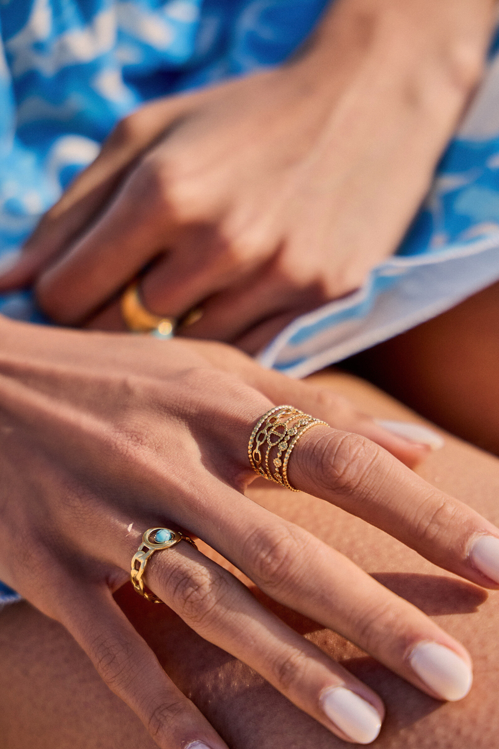 Mayorista Bellissima - Anillo de acero inoxidable dorado - Diseño de encaje elegante y moderno
