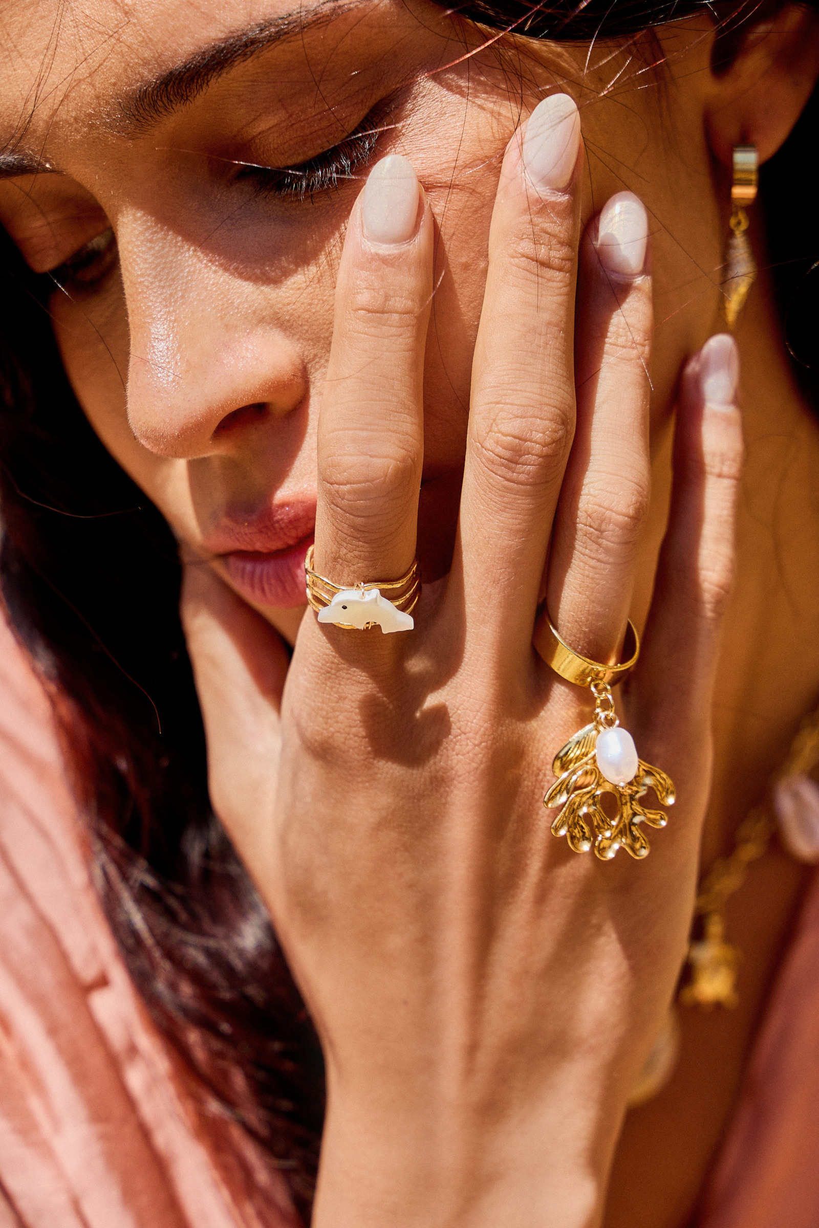 Wholesaler Bellissima - Shell & Gold Coral Ring - The Elegance of the Ocean