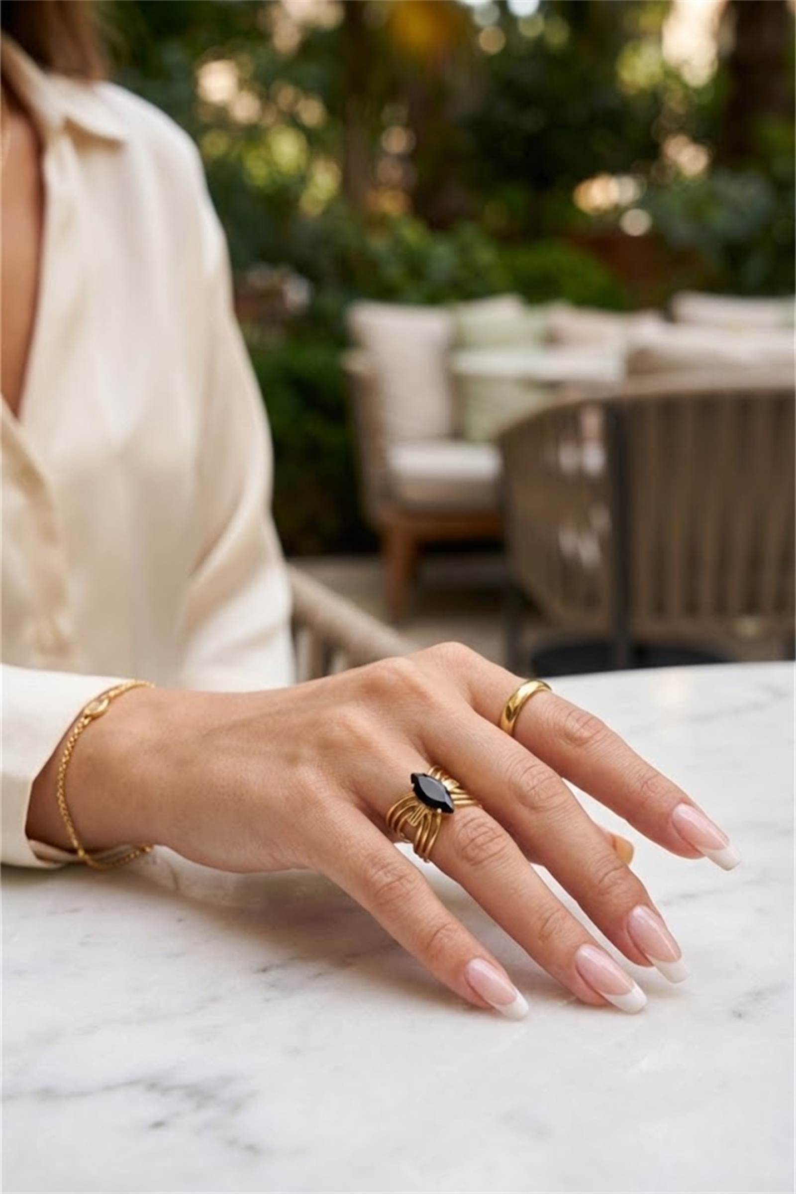 Grossiste Bellissima - Bague Multirangs en Acier Inoxydable Ornée de Cristal Noir
