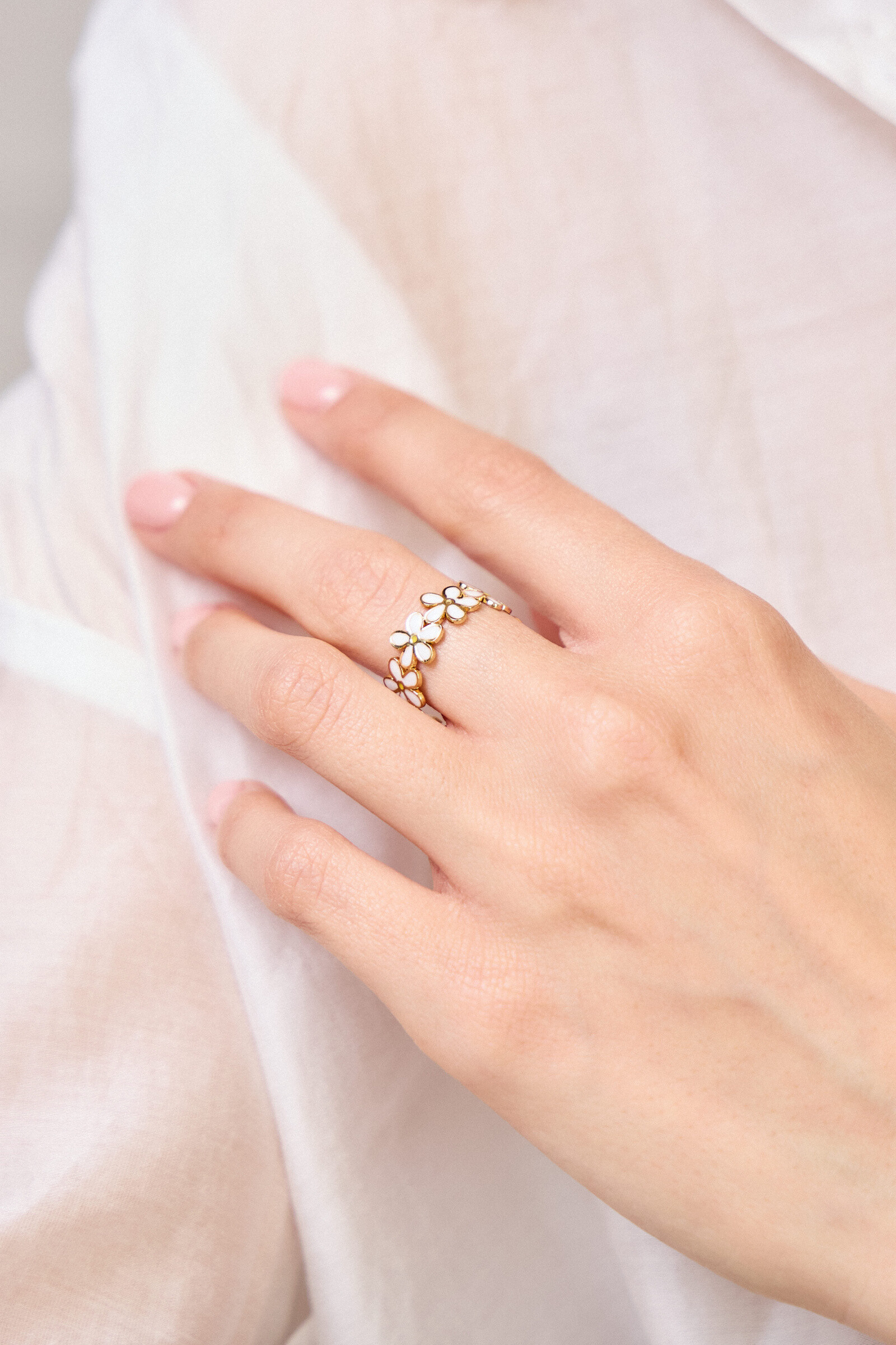 Grossista Bellissima - Anello di margherite bianche in acciaio inossidabile - Spirito bohémien chic