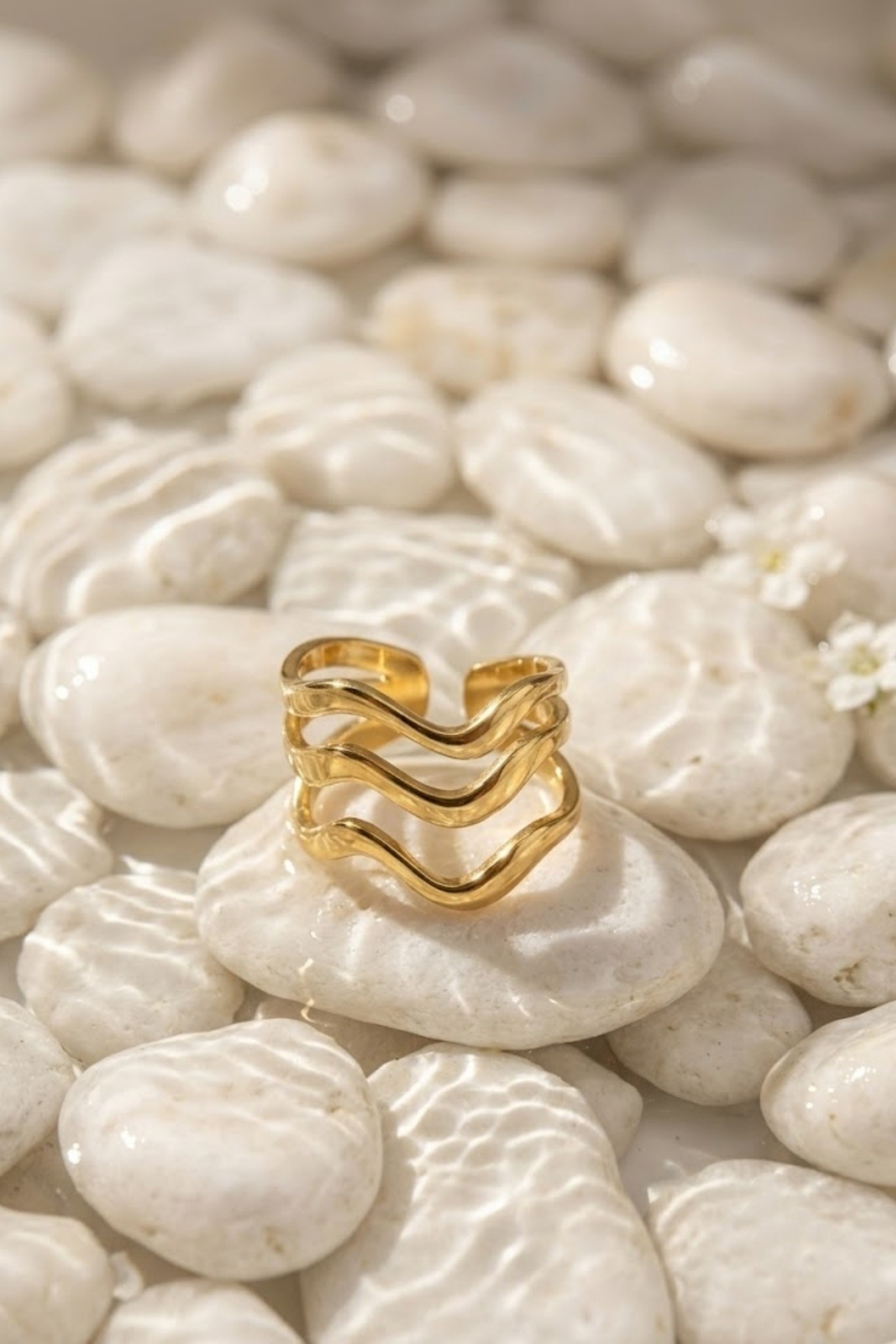 Grossista Bellissima - Anello Onda in Acciaio Inossidabile – Eleganza Minimalista & di Tendenza