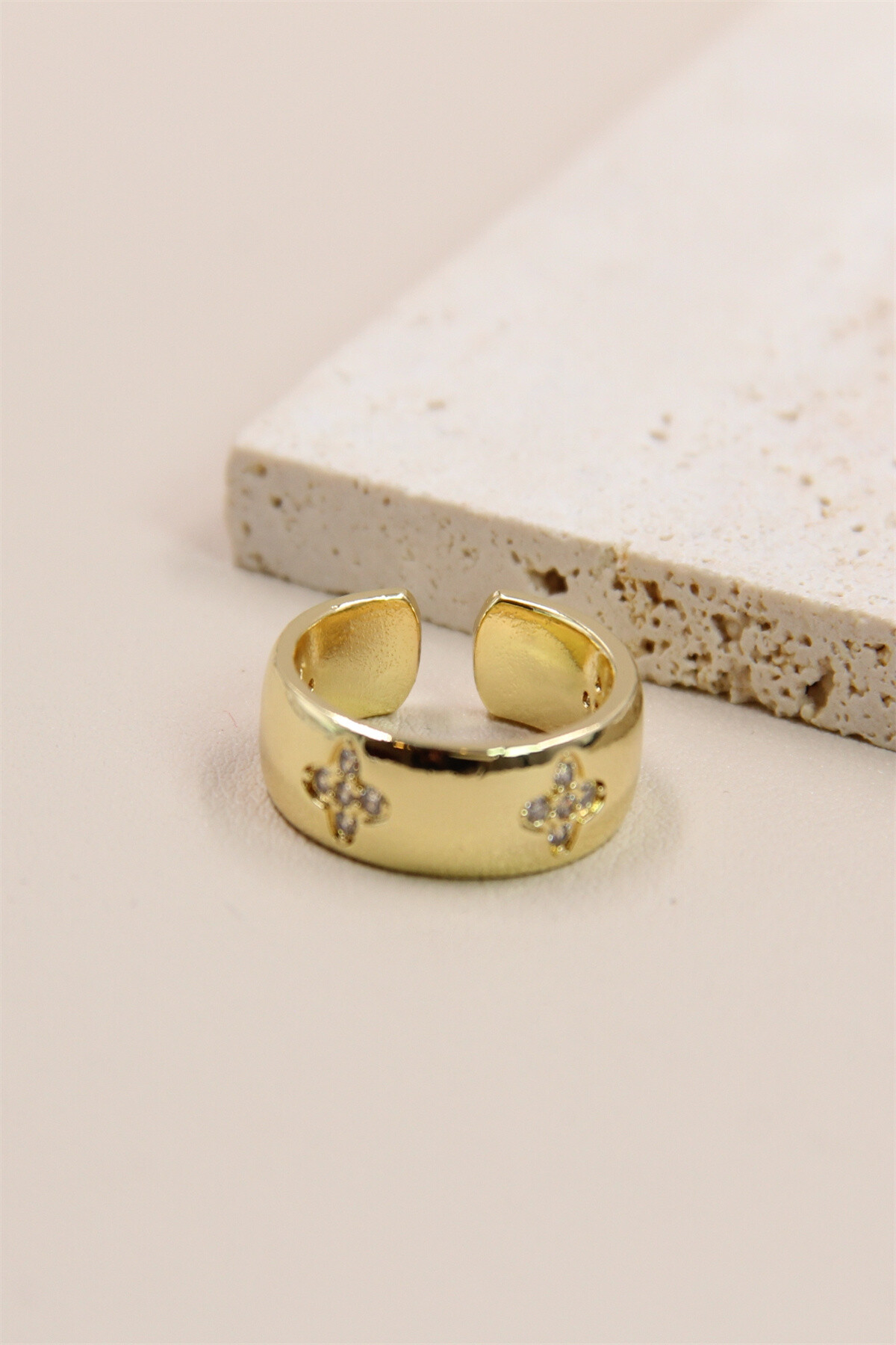 Wholesaler Bellissima - Star adjustable ring decorated with stainless steel rhinestones