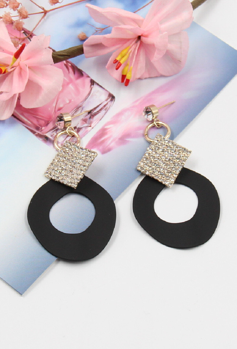 Grossiste Bellissima - Boucle d'oreille tige en argent 925 156BO77