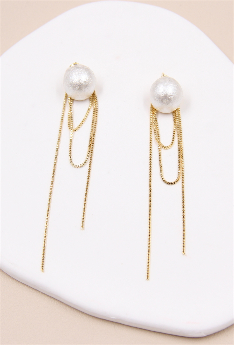 Grossista Bellissima - Orecchino asimmetrico con perla e stelo in argento 925