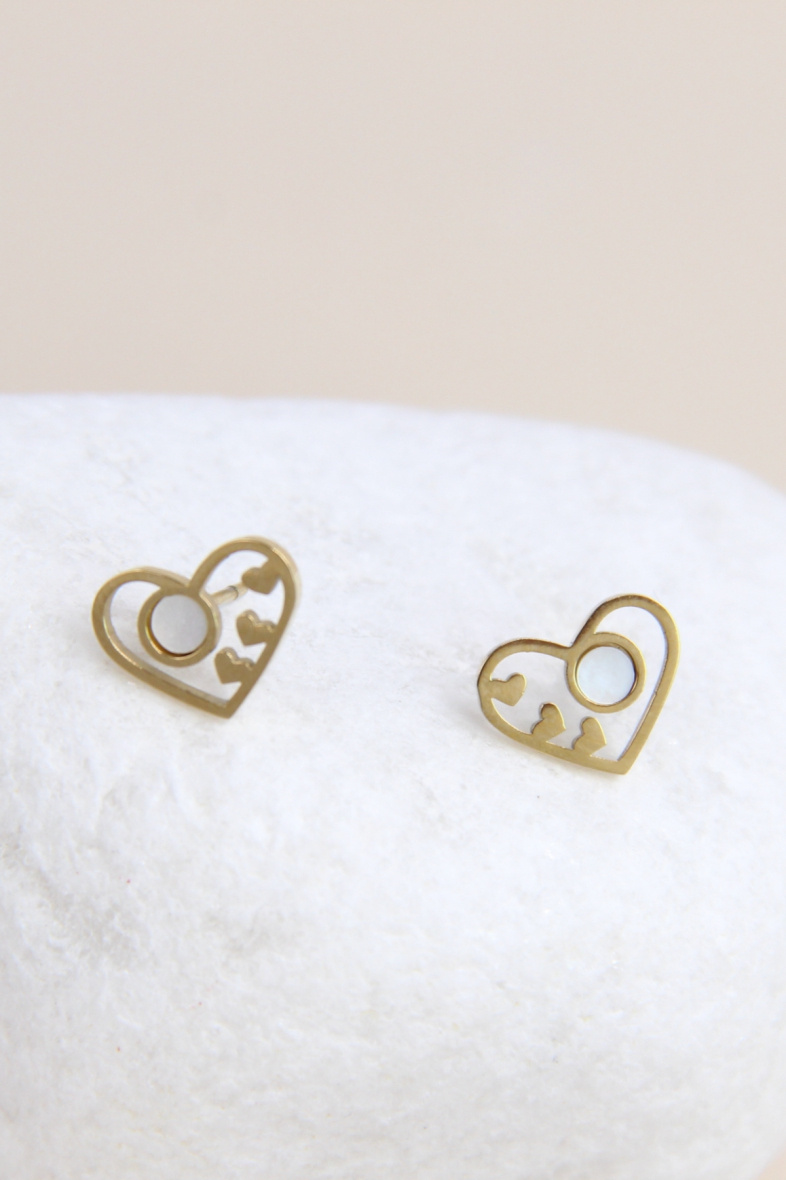 Grossiste Bellissima - Boucle d'oreille cœur en acier inoxydable