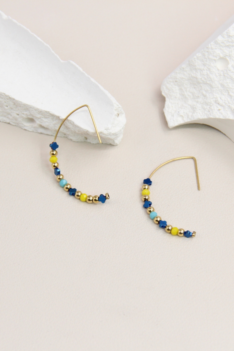 Grossiste Bellissima - Boucle d'oreille orné de perle en acier inoxydable