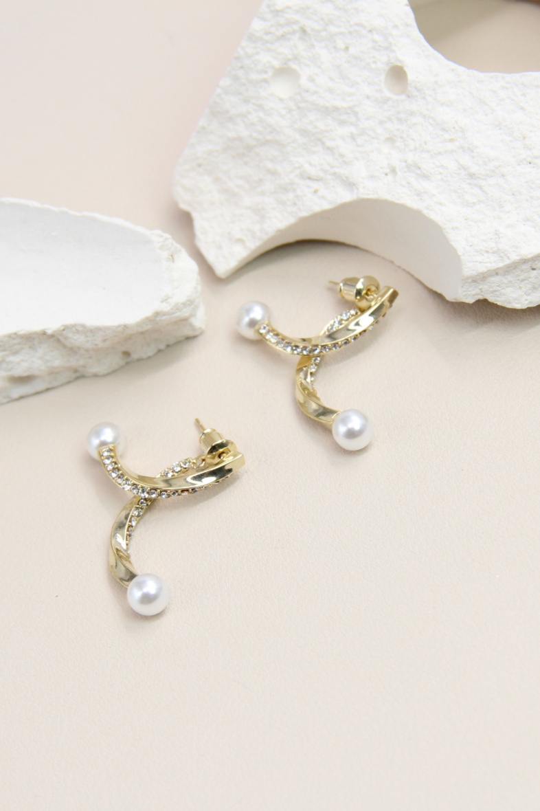 Mayorista Bellissima - Pendiente de Perlas con Tallo de Plata 925 - Elegancia Natural