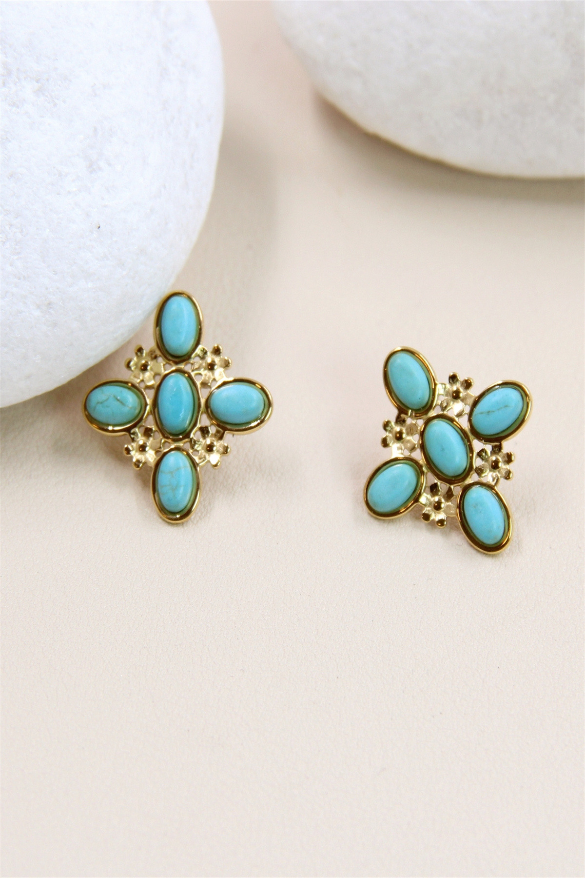 Grossiste Bellissima - Boucles d’Oreilles croix orné de pierre en Acier Inoxydable