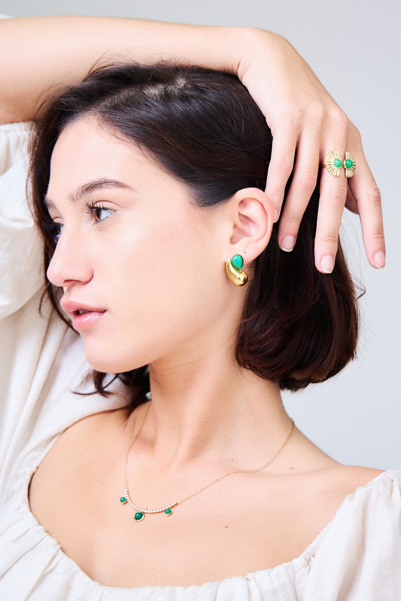 Wholesaler Bellissima - Stainless Steel Drop Earrings Embellished with Stones - A Sparkling Charm