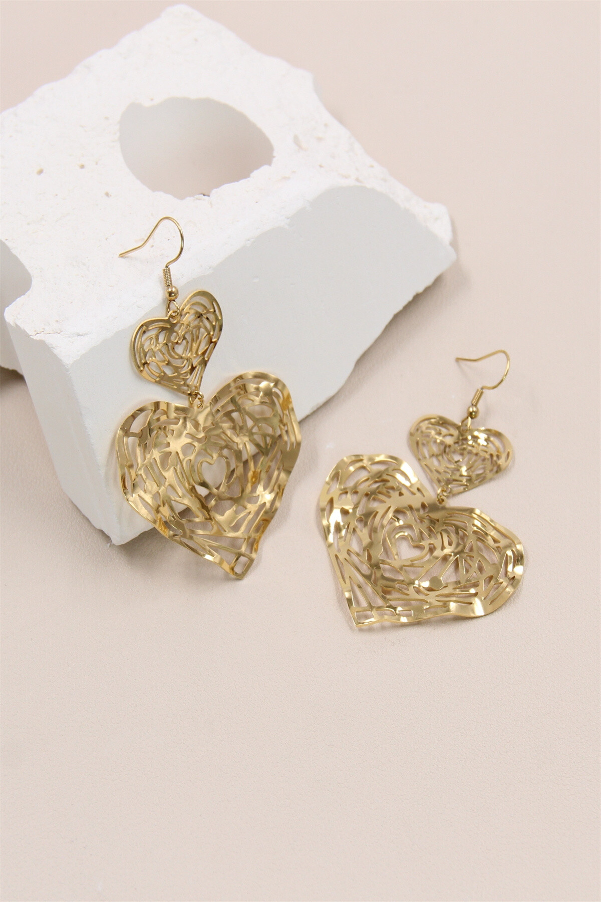 Wholesaler Bellissima - Stainless Steel Heart-Shaped Earrings - An Elegant Accessory