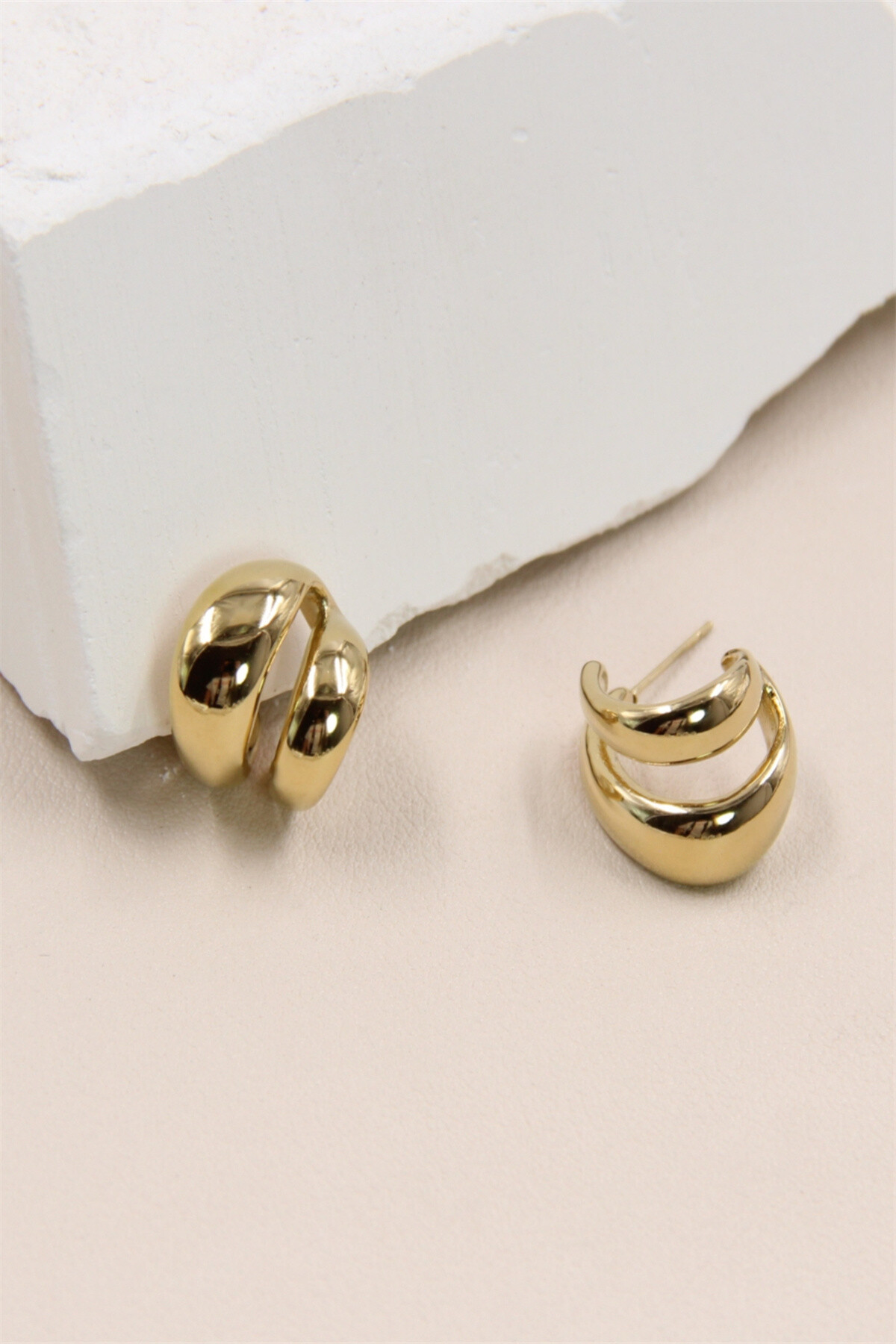 Wholesaler Bellissima - Stainless Steel Hoop Earrings - An Elegant Accessory