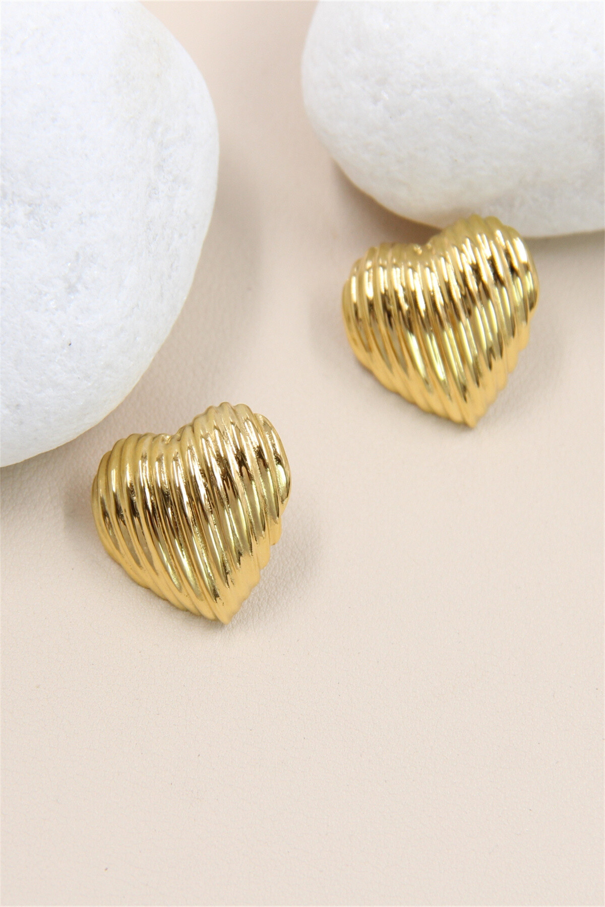 Wholesaler Bellissima - Stainless Steel Heart Design Earrings