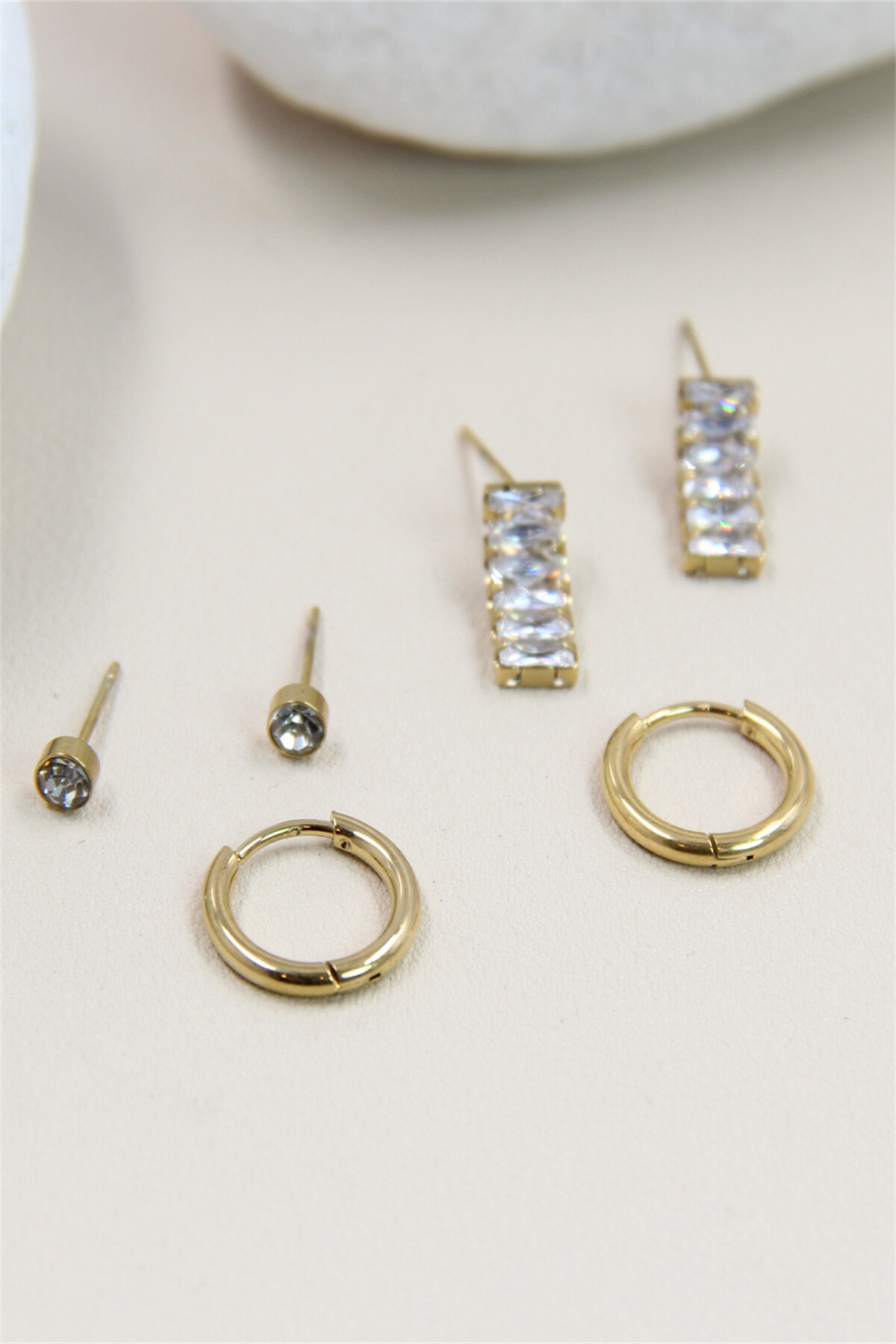 Wholesaler Bellissima - Set of 3 Pairs of Assorted Model Earrings in Stainless Steel