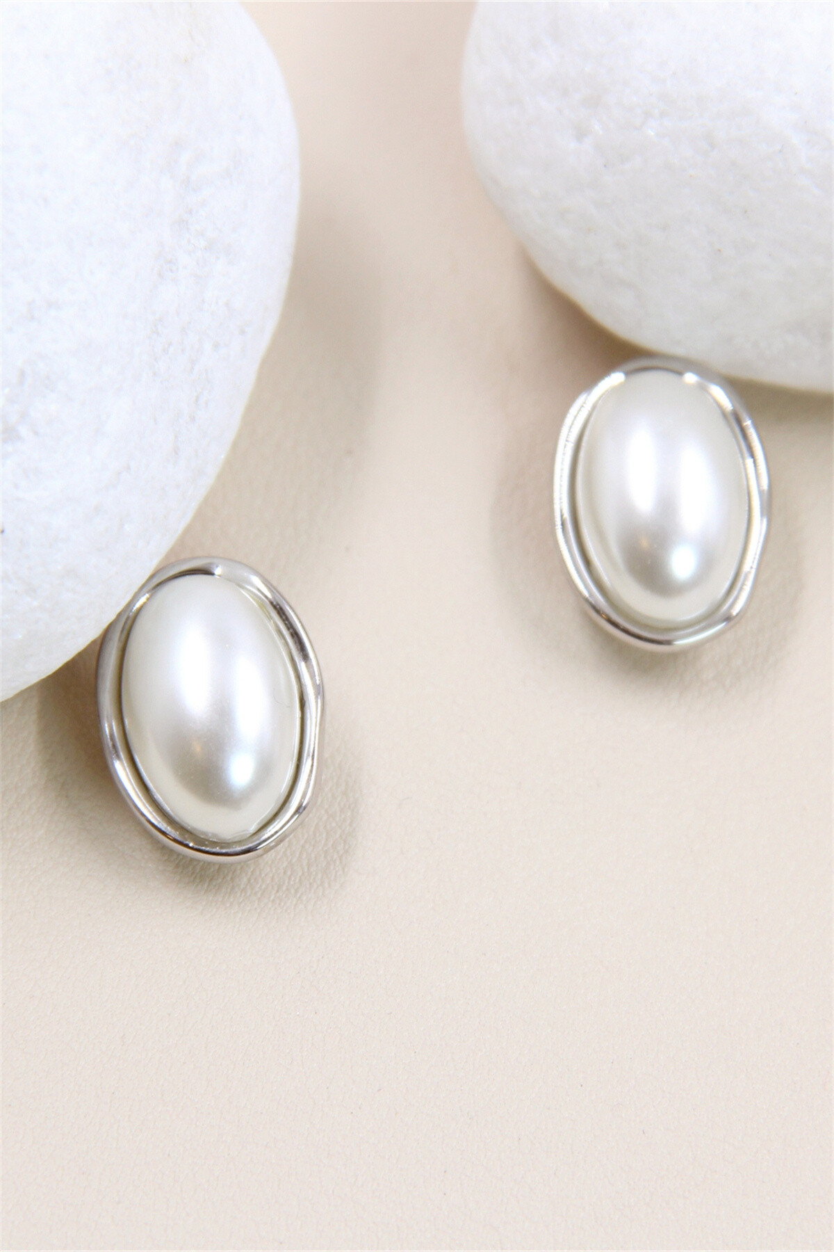 Wholesaler Bellissima - Stainless Steel Pearl Clip-on Earrings