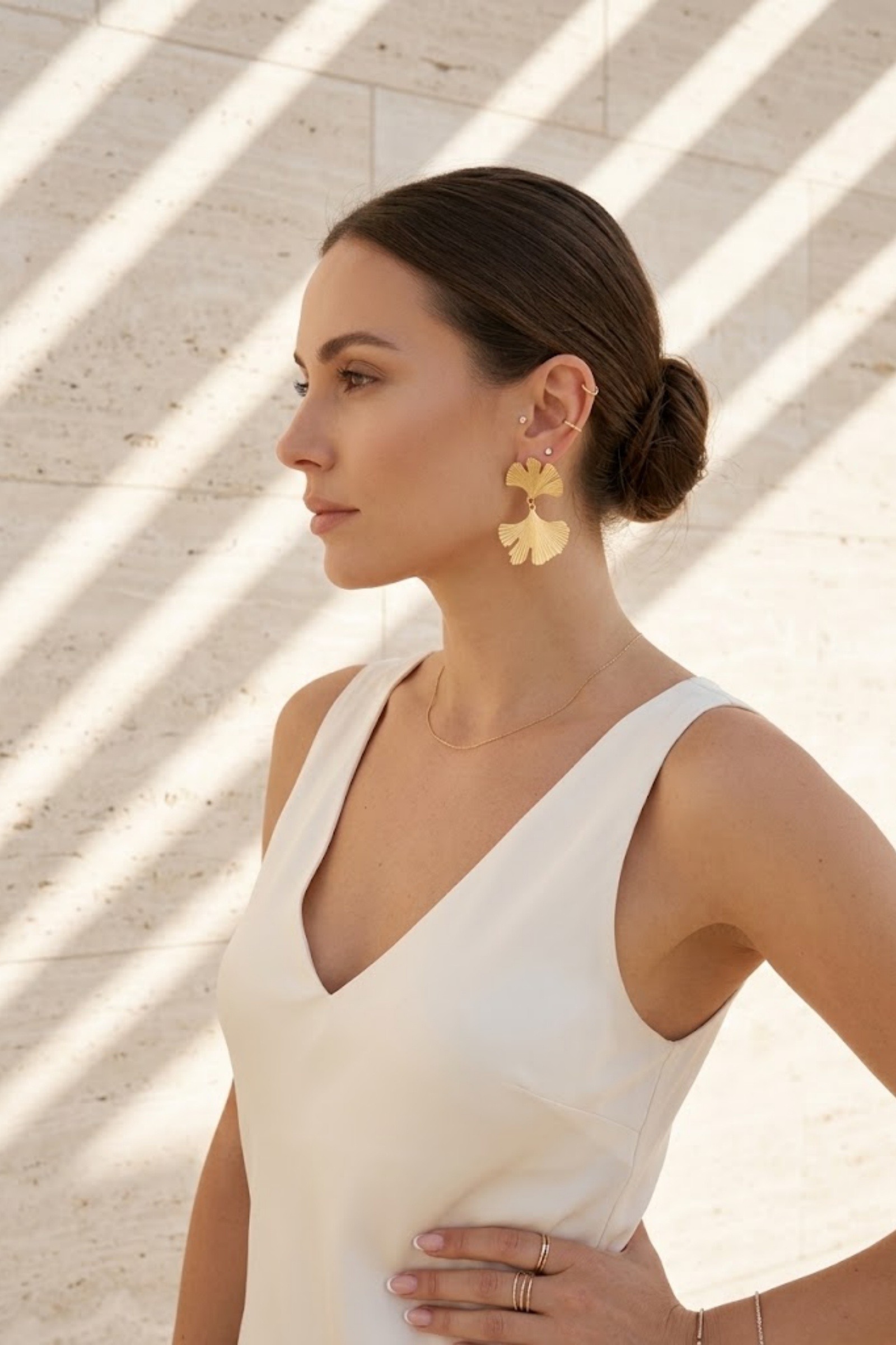 Wholesaler Bellissima - Leaf Clip-On Earrings – Golden Elegance
