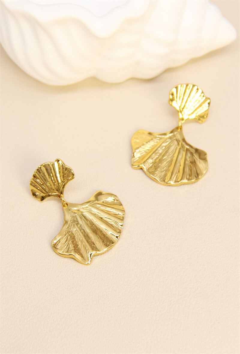 Grossista Bellissima - Orecchini a foglia ginko in acciaio inossidabile ginko: eleganza senza tempo
