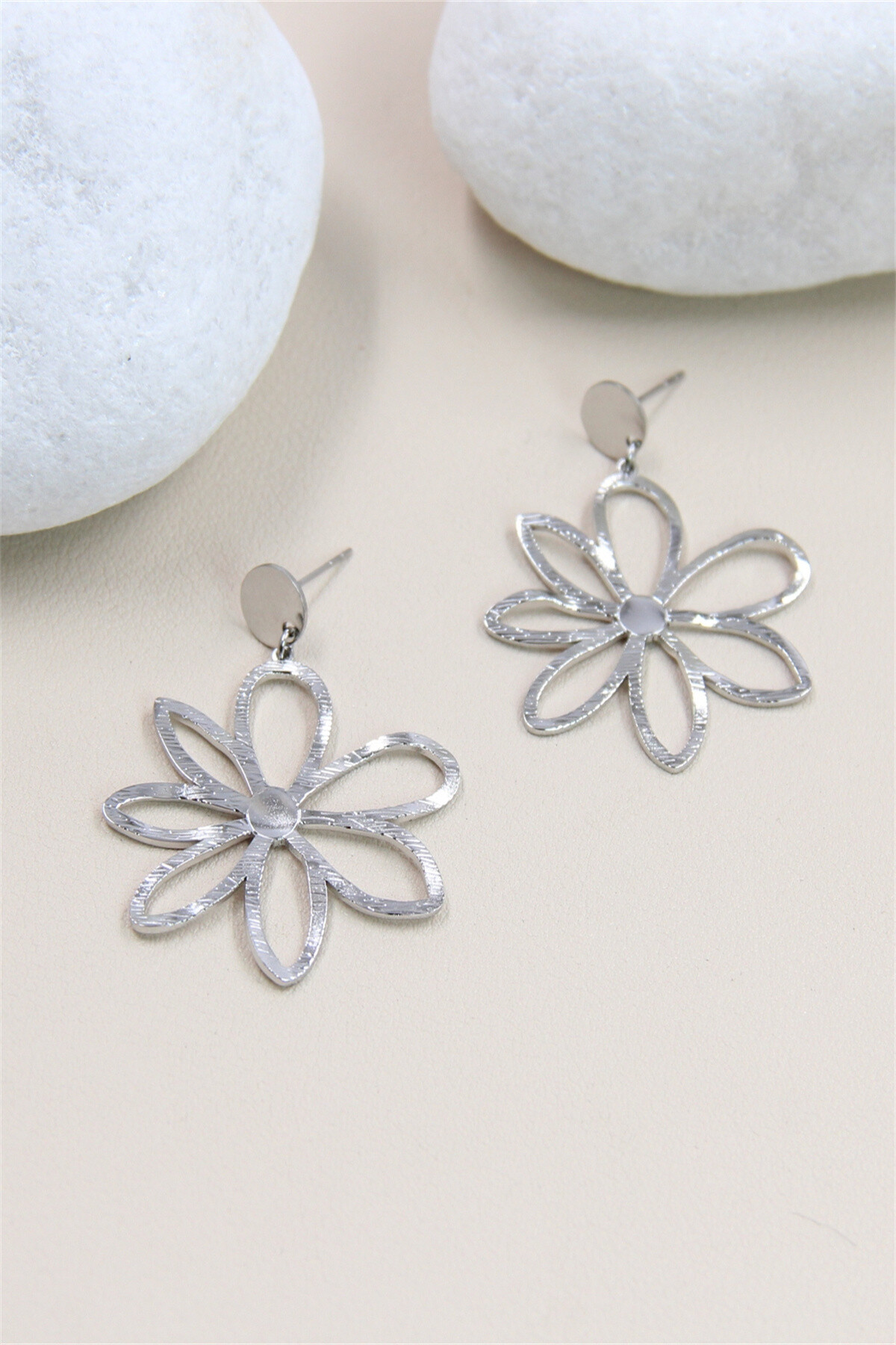 Mayorista Bellissima - Pendientes en forma de flor - Elegance en acero inoxidable
