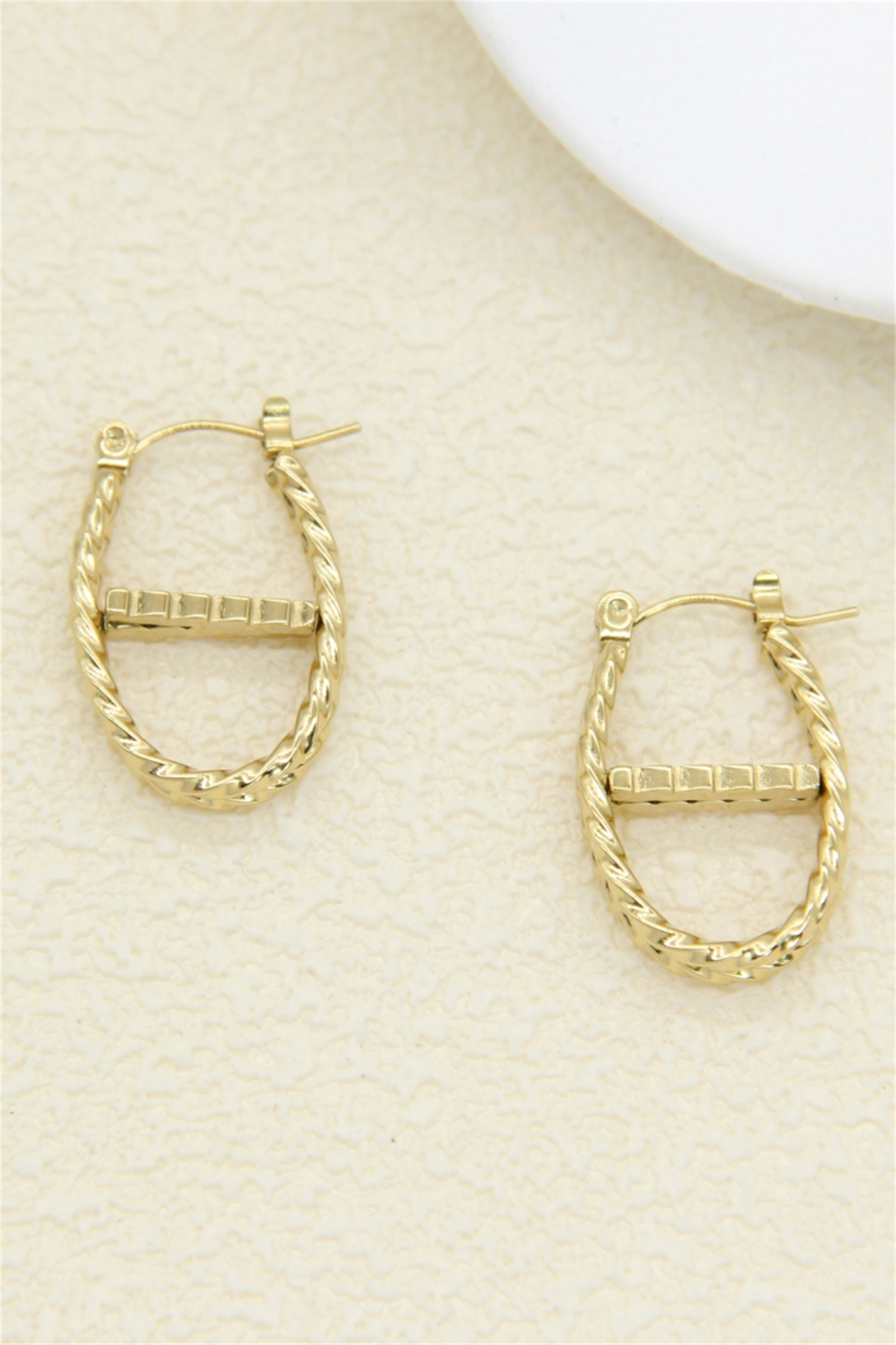 Grossiste Bellissima - Boucles d’oreilles maille ovale texturée en acier inoxydable