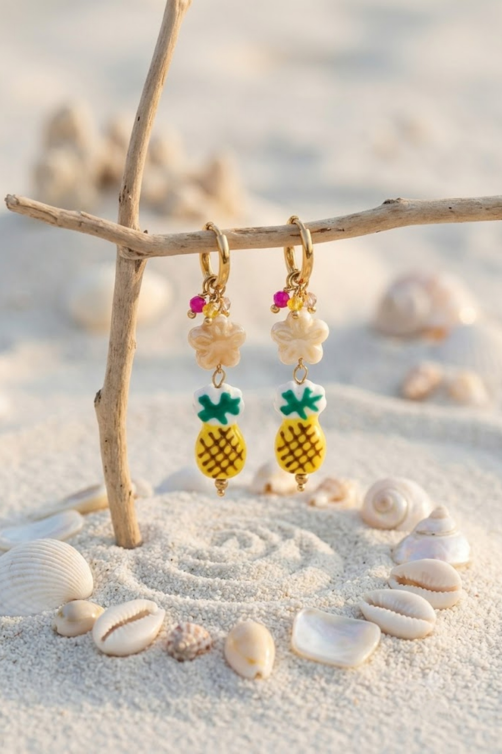 Großhändler Bellissima - Ananas- & Blumen-Ohrringe aus Edelstahl – Ein Tropischer Geist Voller Charme