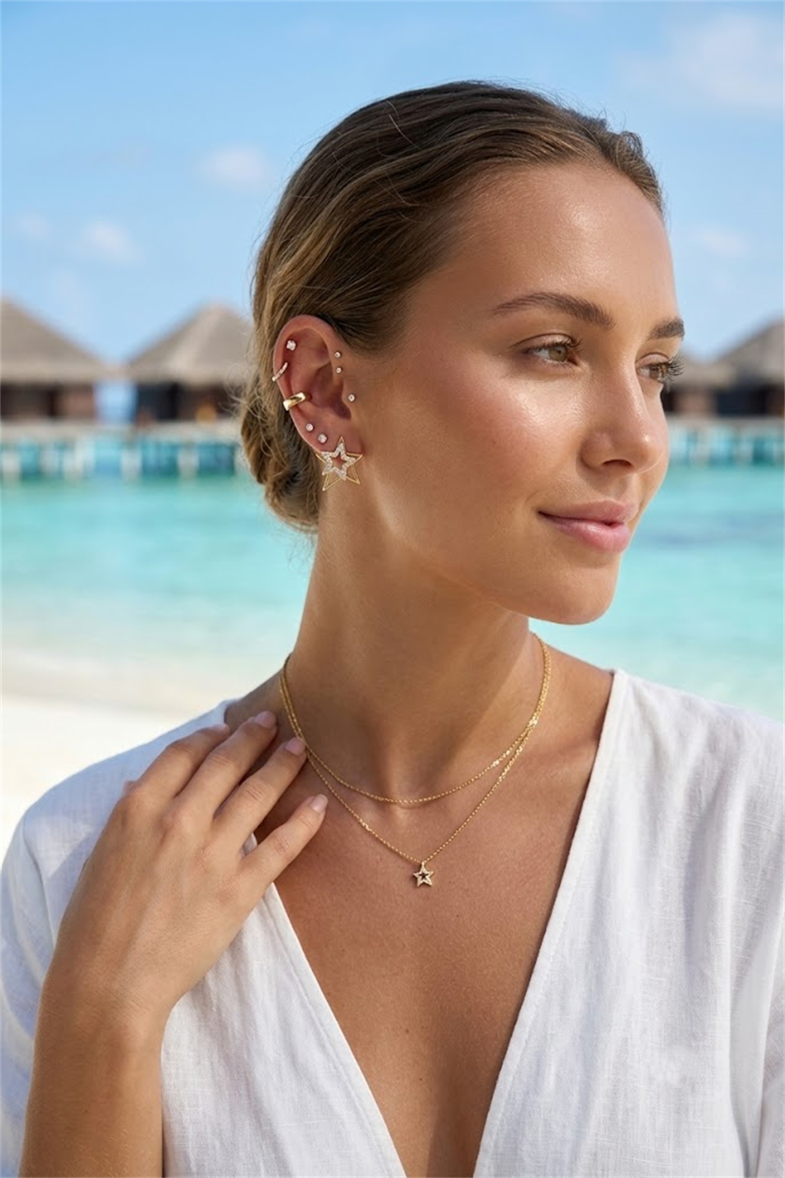 Grossiste Bellissima - Boucles d'Oreilles Étoile Strass en Acier Inoxydable – Un Éclat Qui Fait Toute la Différence