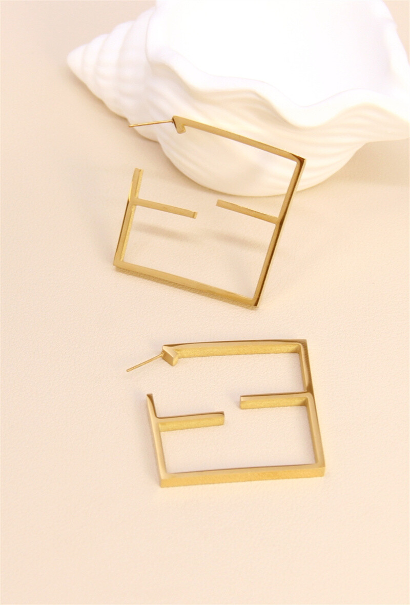 Großhändler Bellissima - Geometrische Ohrringe aus Edelstahl - Moderne und Eleganz
