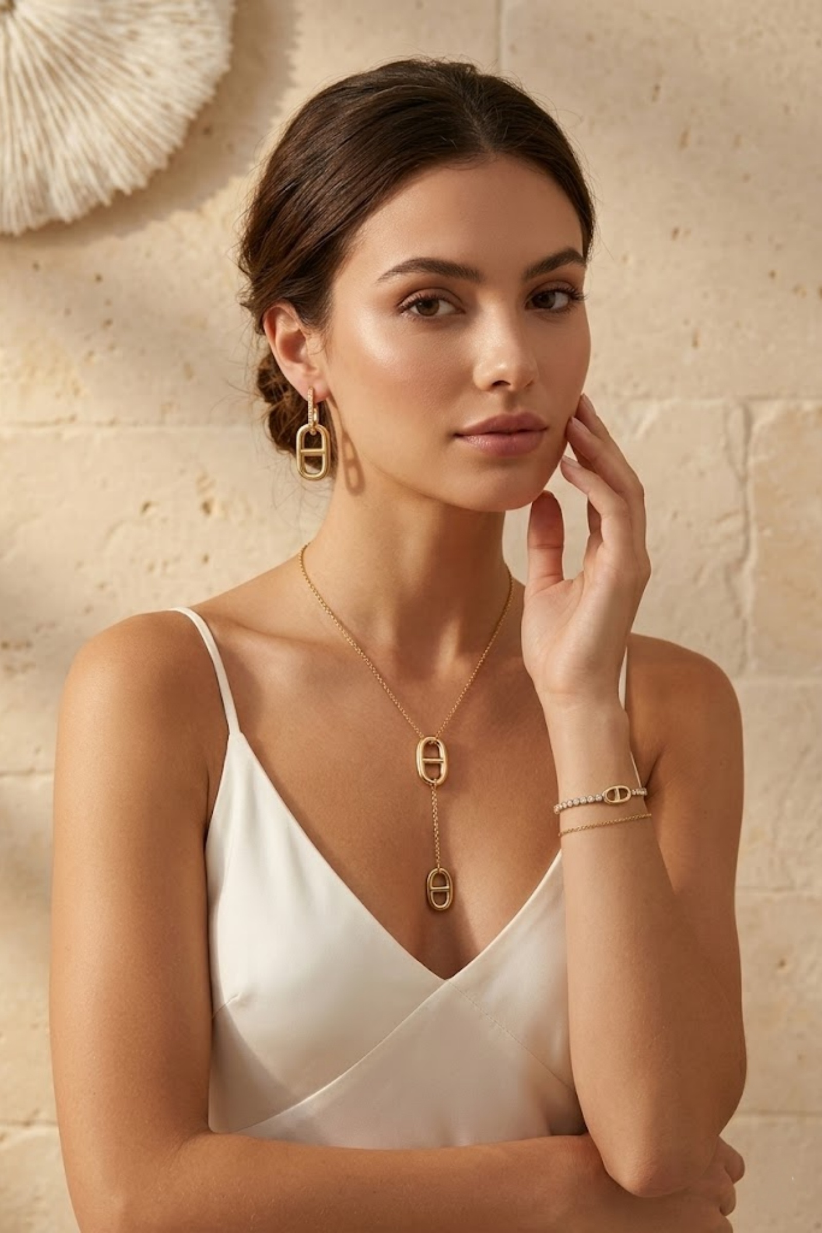 Grossiste Bellissima - Boucles d’Oreilles Boucle Marine Strass – Style Chic et Tendance