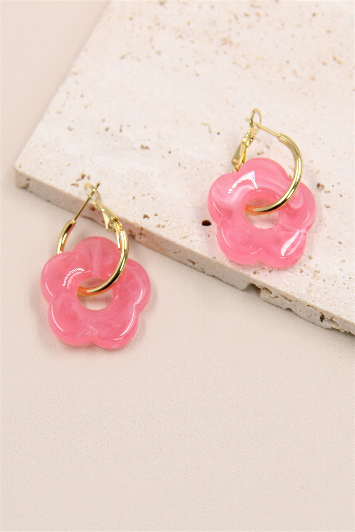 Mayorista Bellissima - Pendientes con forma de flor en resina y acero inoxidable