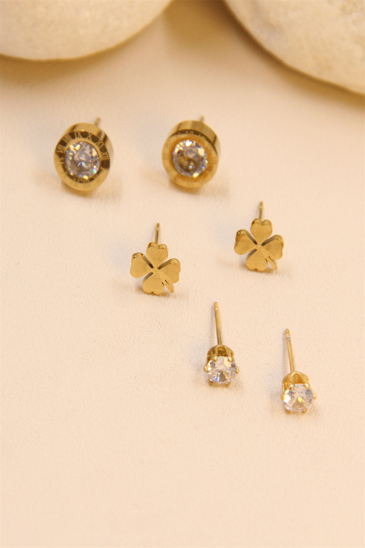 Mayorista Bellissima - Pendientes de acero inoxidable: brillo y elegancia
