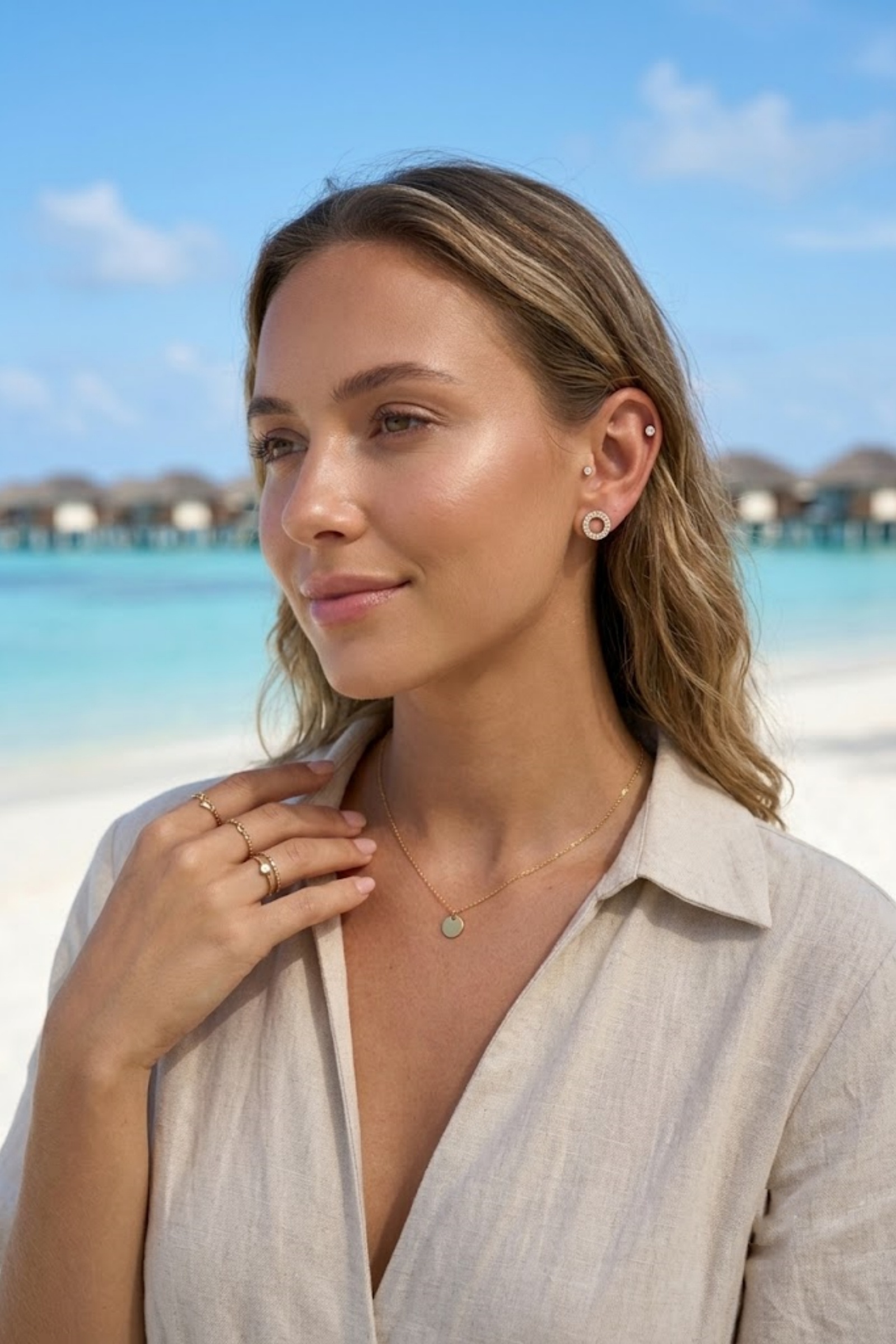 Grossiste Bellissima - Boucles d'Oreilles Puces Cercle Zircon en Acier Inoxydable – Élégance Discrète