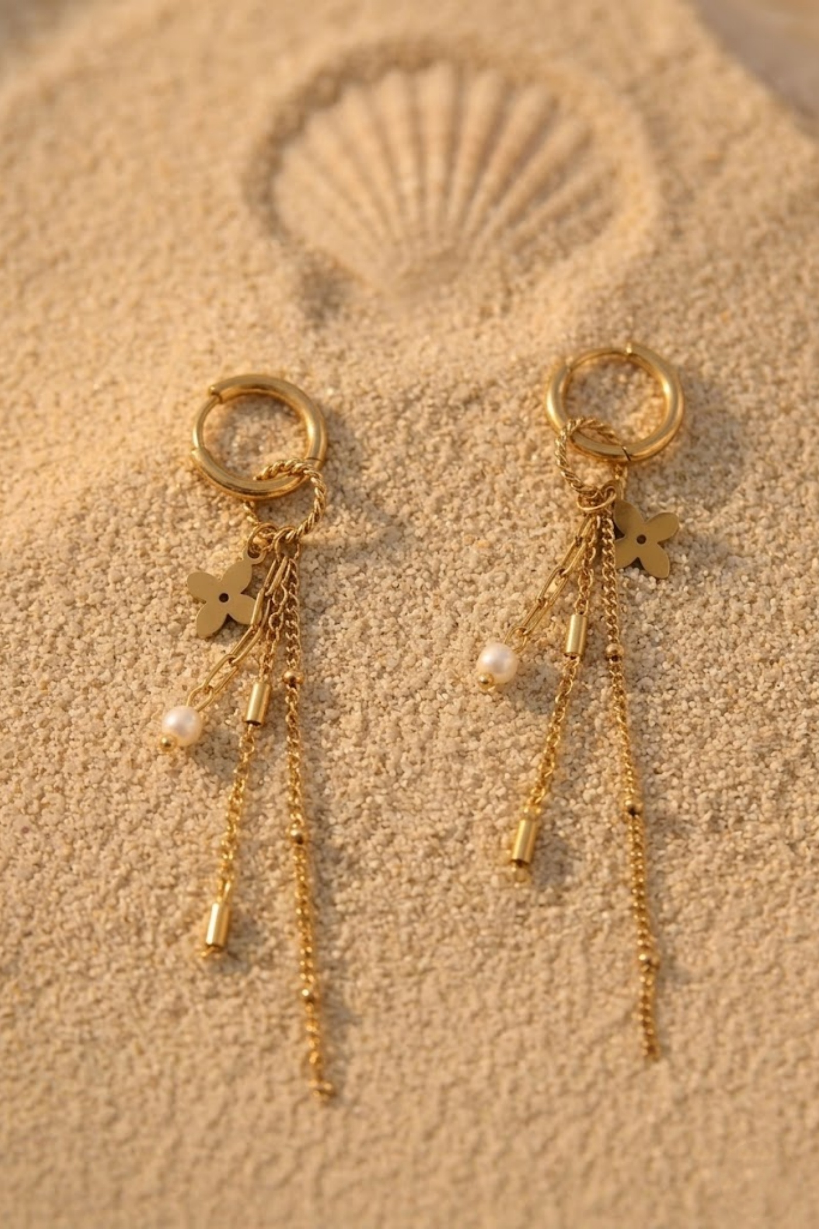 Grossiste Bellissima - Boucles d’Oreilles Étoile Perle – Acier Inoxydable Doré